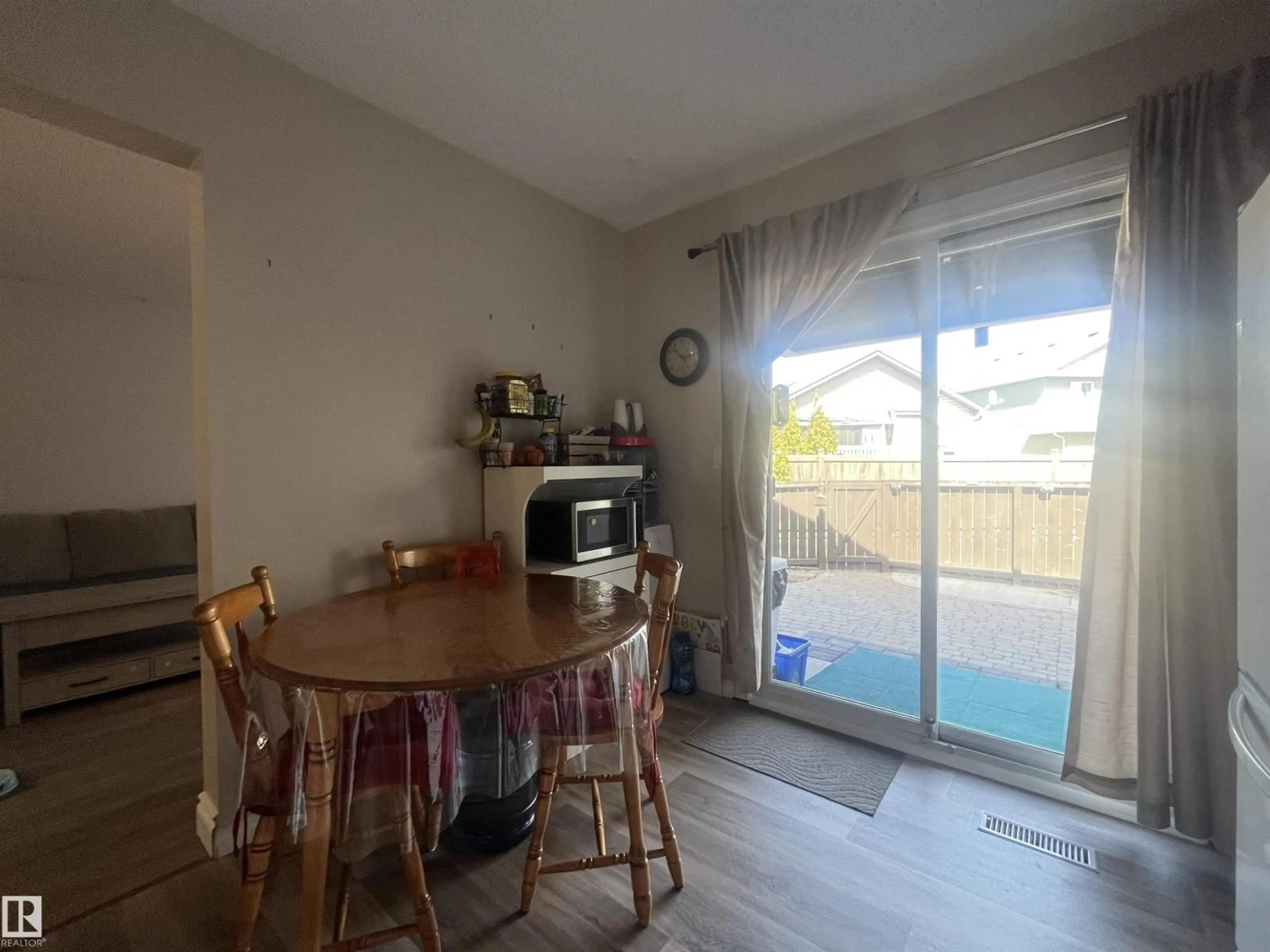 A pic of a room for 18160 96 AV, Edmonton Alberta T5T3N3