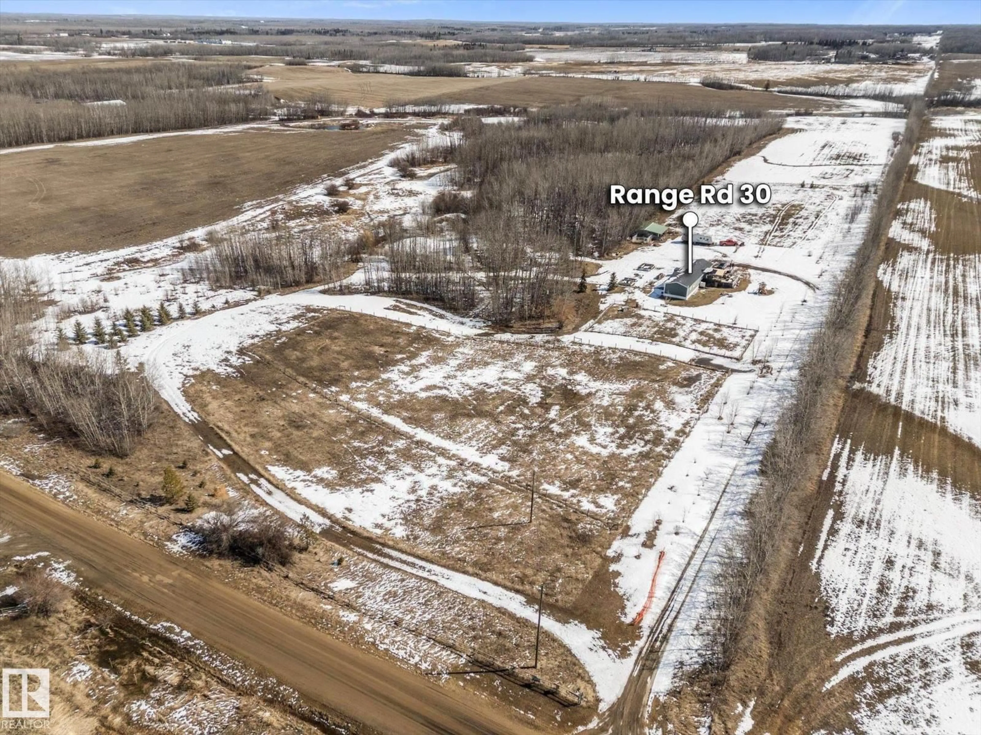 A pic from outside/outdoor area/front of a property/back of a property/a pic from drone, building for 56217 RGE ROAD 30, Rural Lac Ste. Anne County Alberta T0E0A1