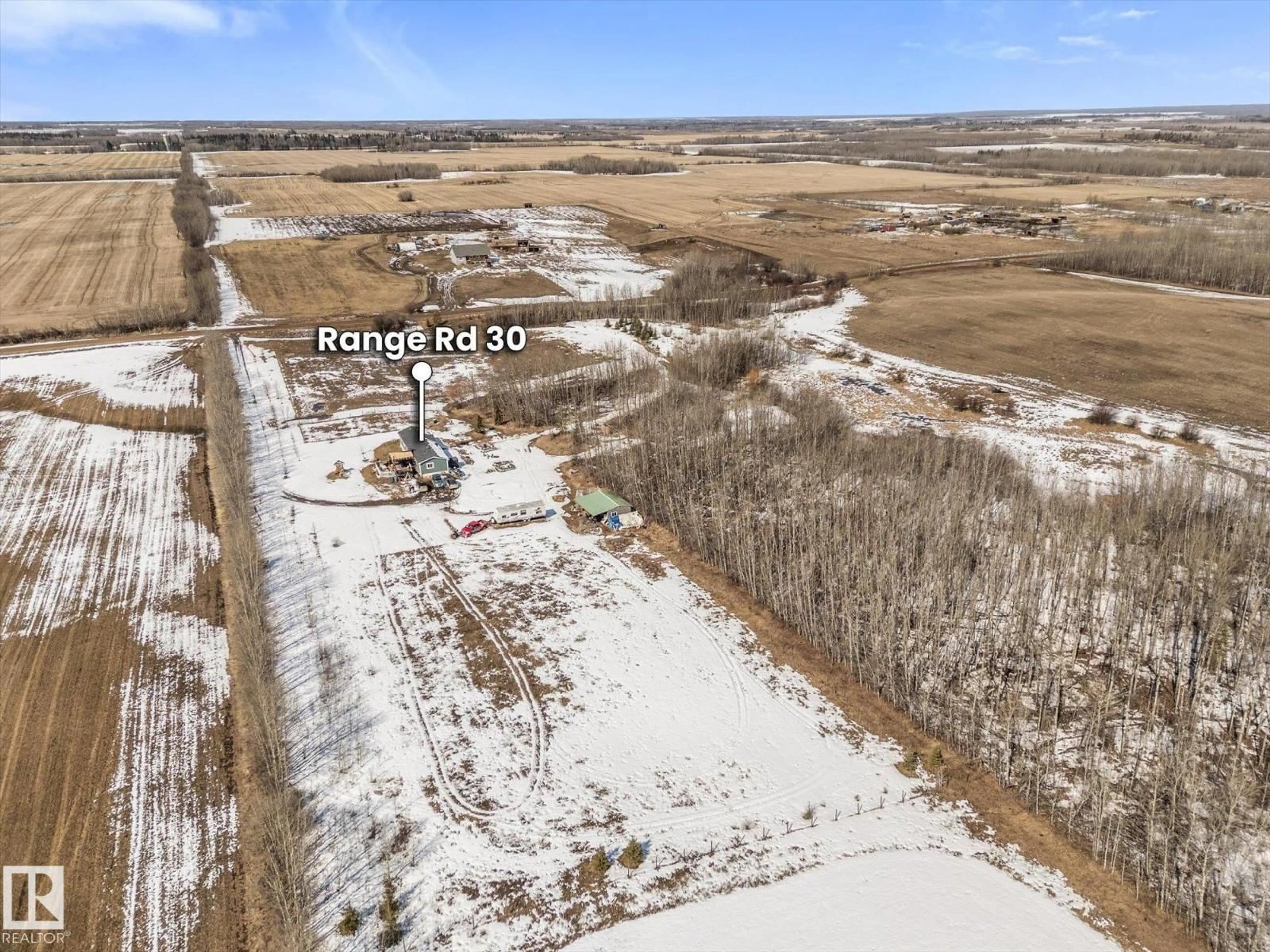 A pic from outside/outdoor area/front of a property/back of a property/a pic from drone, unknown for 56217 RGE ROAD 30, Rural Lac Ste. Anne County Alberta T0E0A1