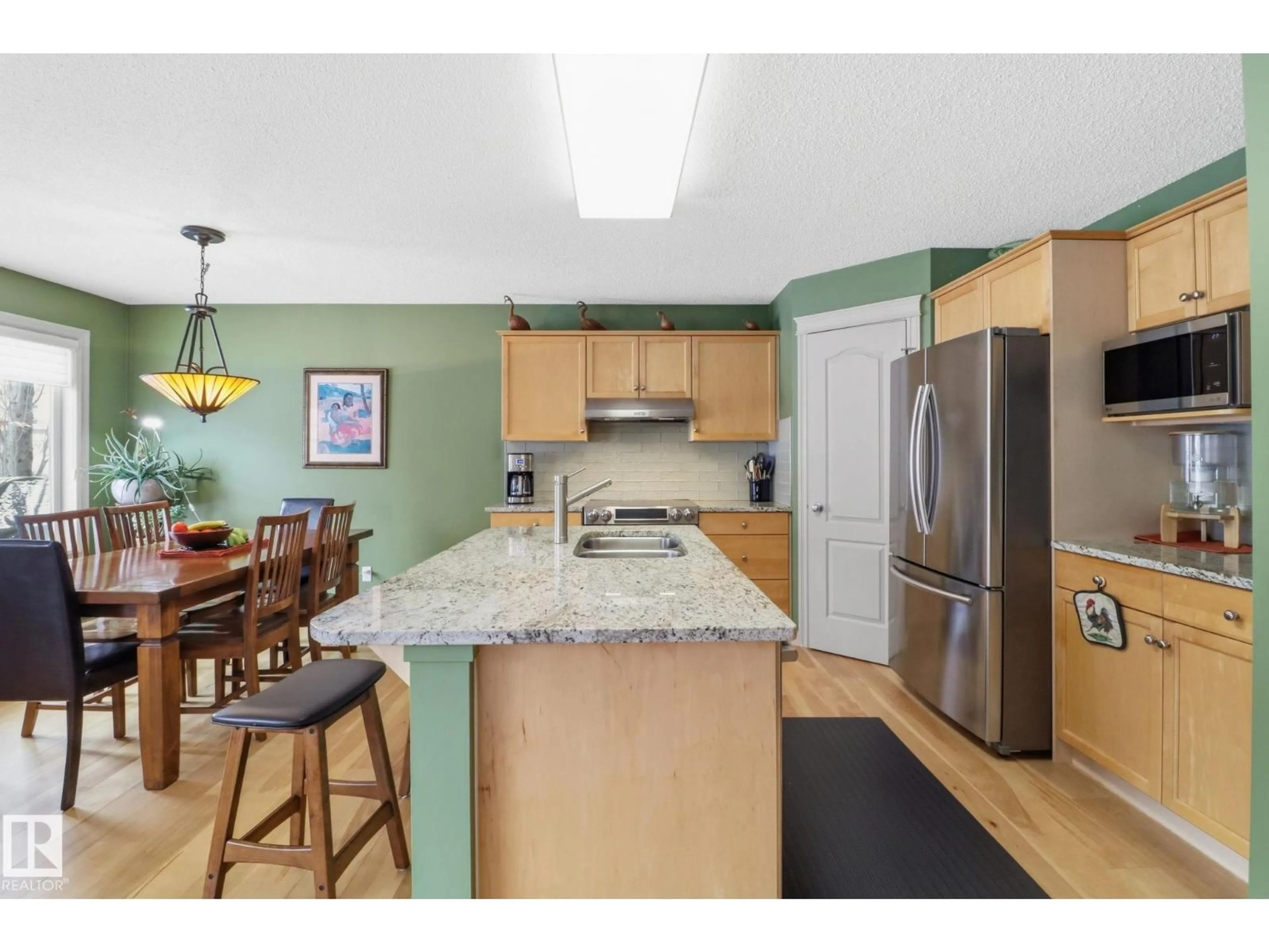 Open concept kitchen, unknown for SW - 8311 11 AV, Edmonton Alberta T6X1E3