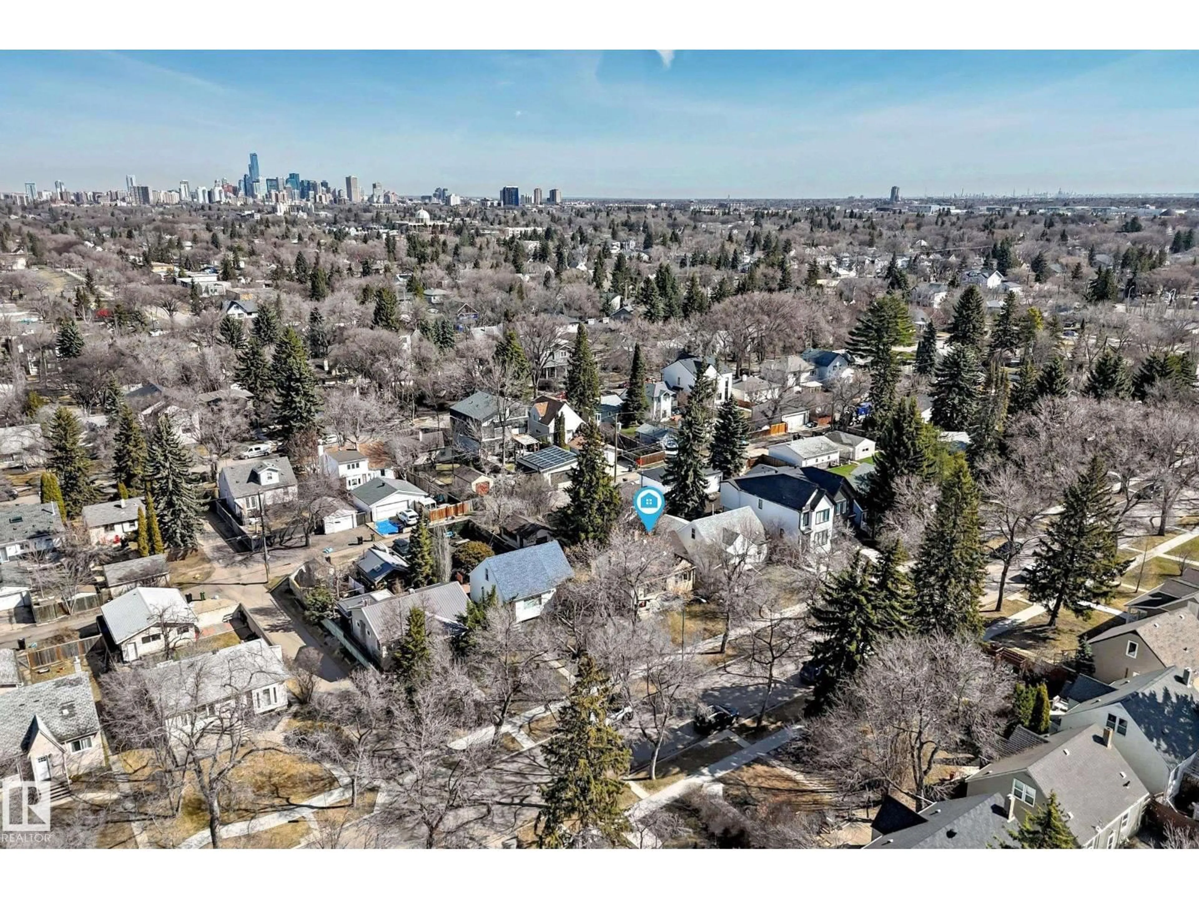 A pic from outside/outdoor area/front of a property/back of a property/a pic from drone, unknown for NW - 10954 62 AV, Edmonton Alberta T6H1N2