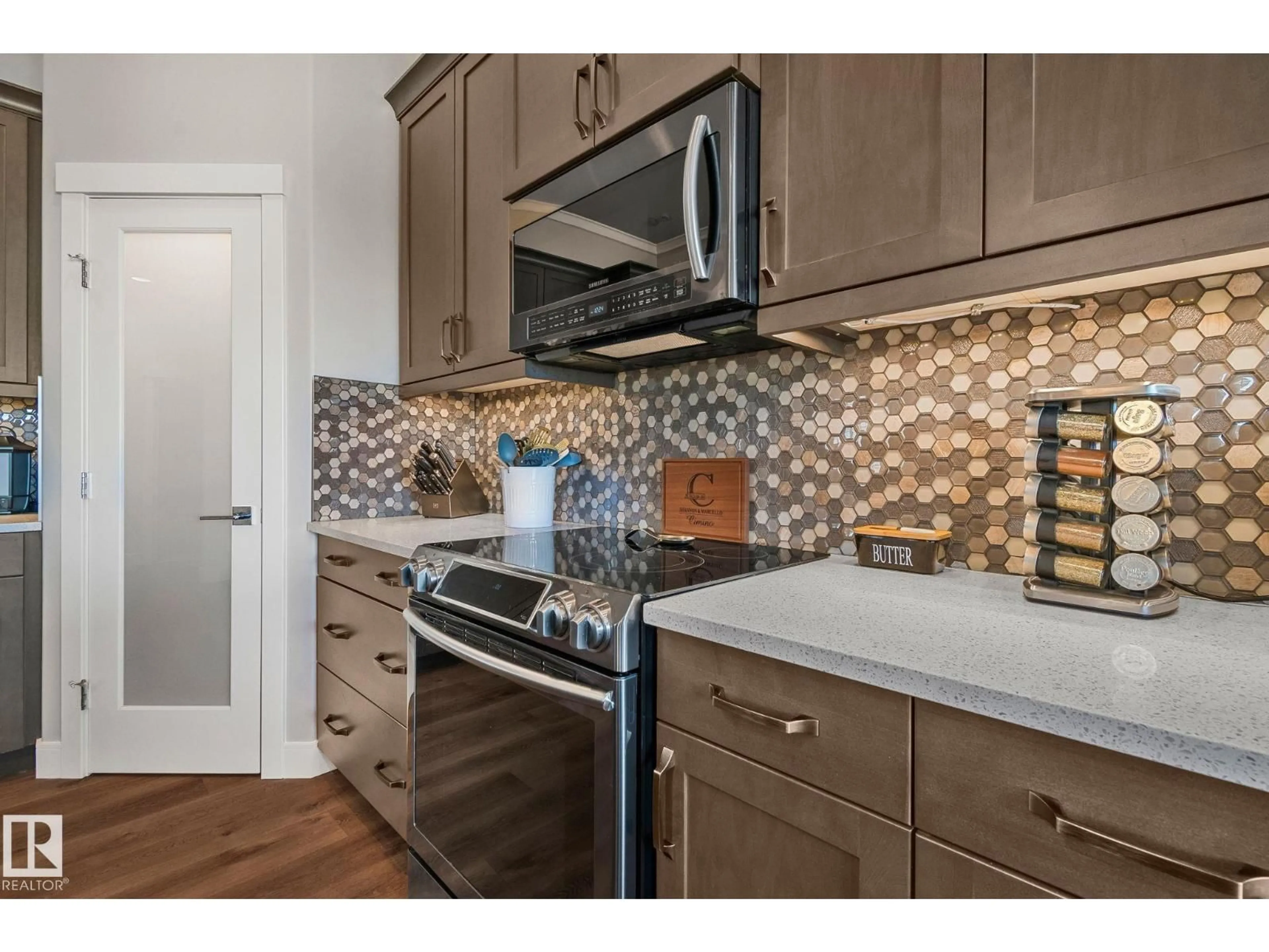 Open concept kitchen, unknown for 67 ENCHANTED WY, St. Albert Alberta T8N7R7