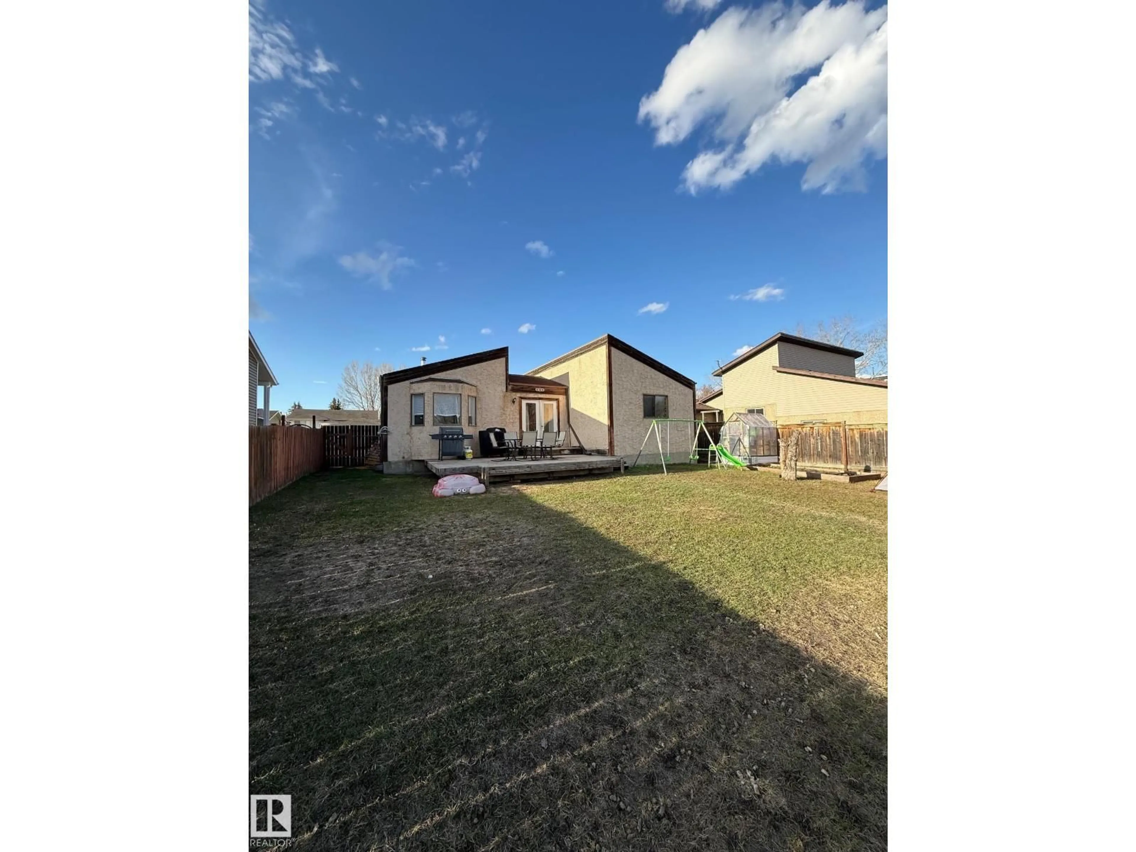 A pic from outside/outdoor area/front of a property/back of a property/a pic from drone, unknown for 5108 58 AV, Elk Point Alberta T0A1A0