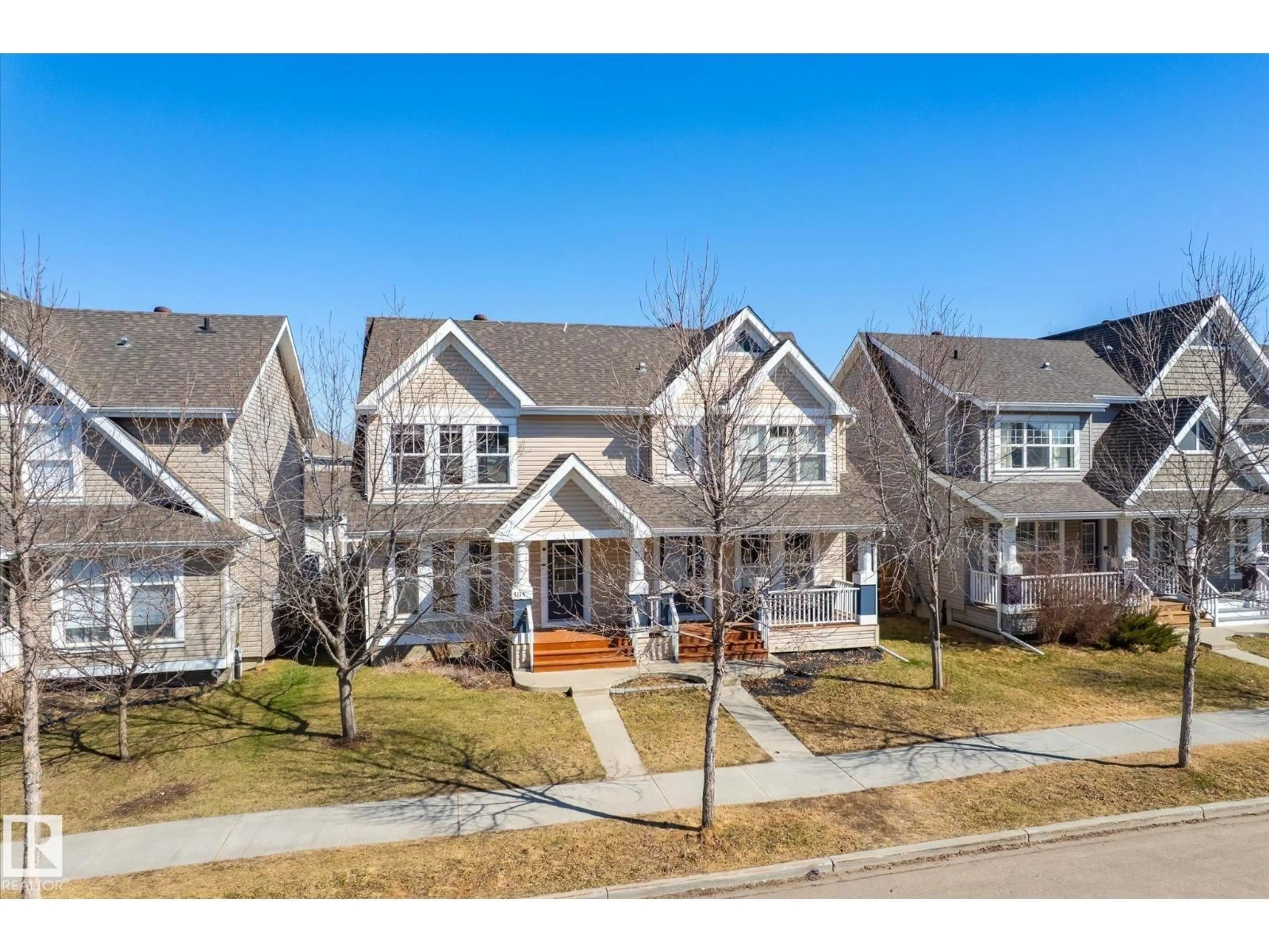 A pic from outside/outdoor area/front of a property/back of a property/a pic from drone, street for 7114 22 AV, Edmonton Alberta T6X0T8