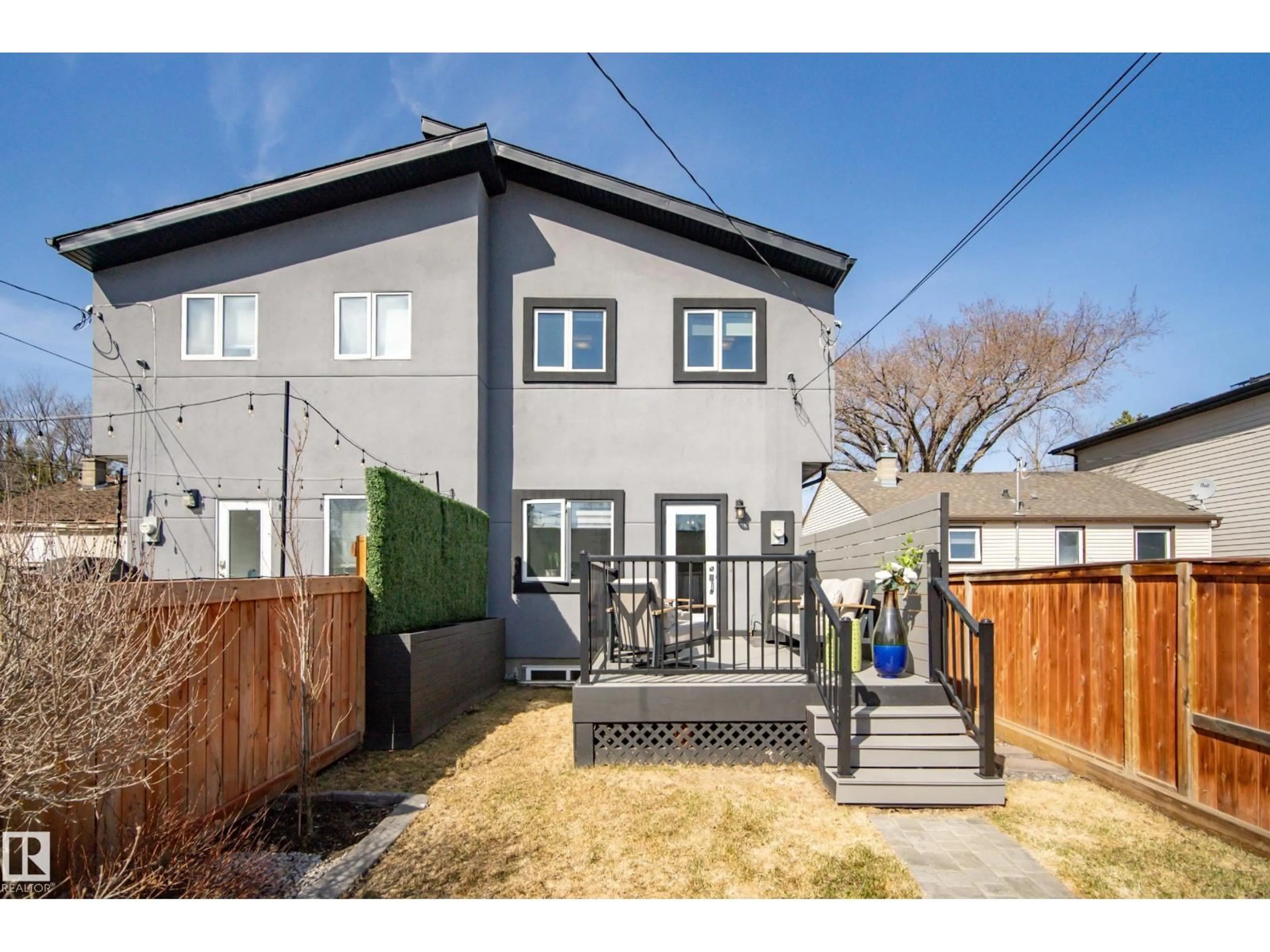 Patio, street for NW - 10427 146 ST, Edmonton Alberta T5N3A5