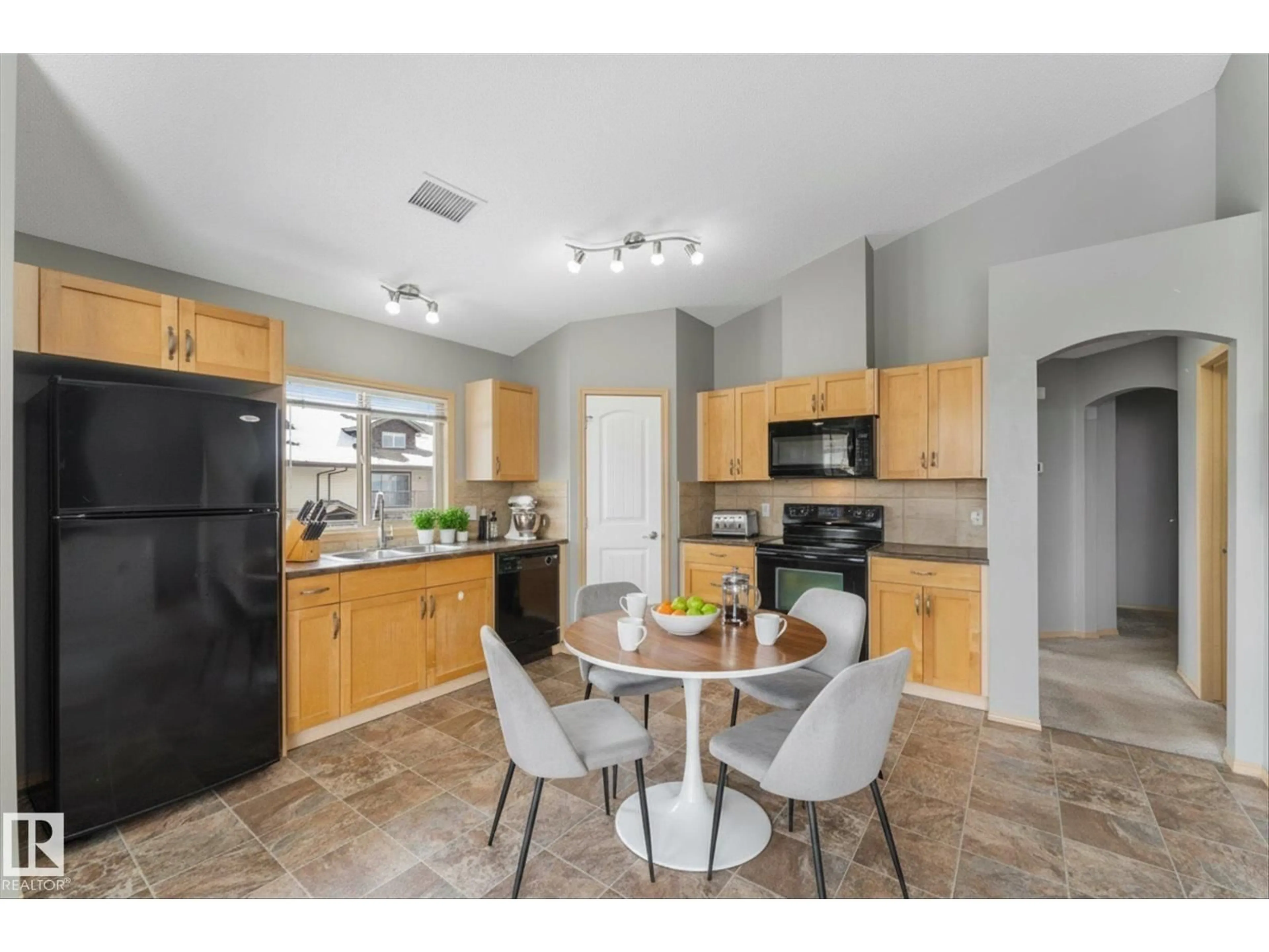 Open concept kitchen, ceramic/tile floor for SW - 86 604 62 ST, Edmonton Alberta T6X0K4