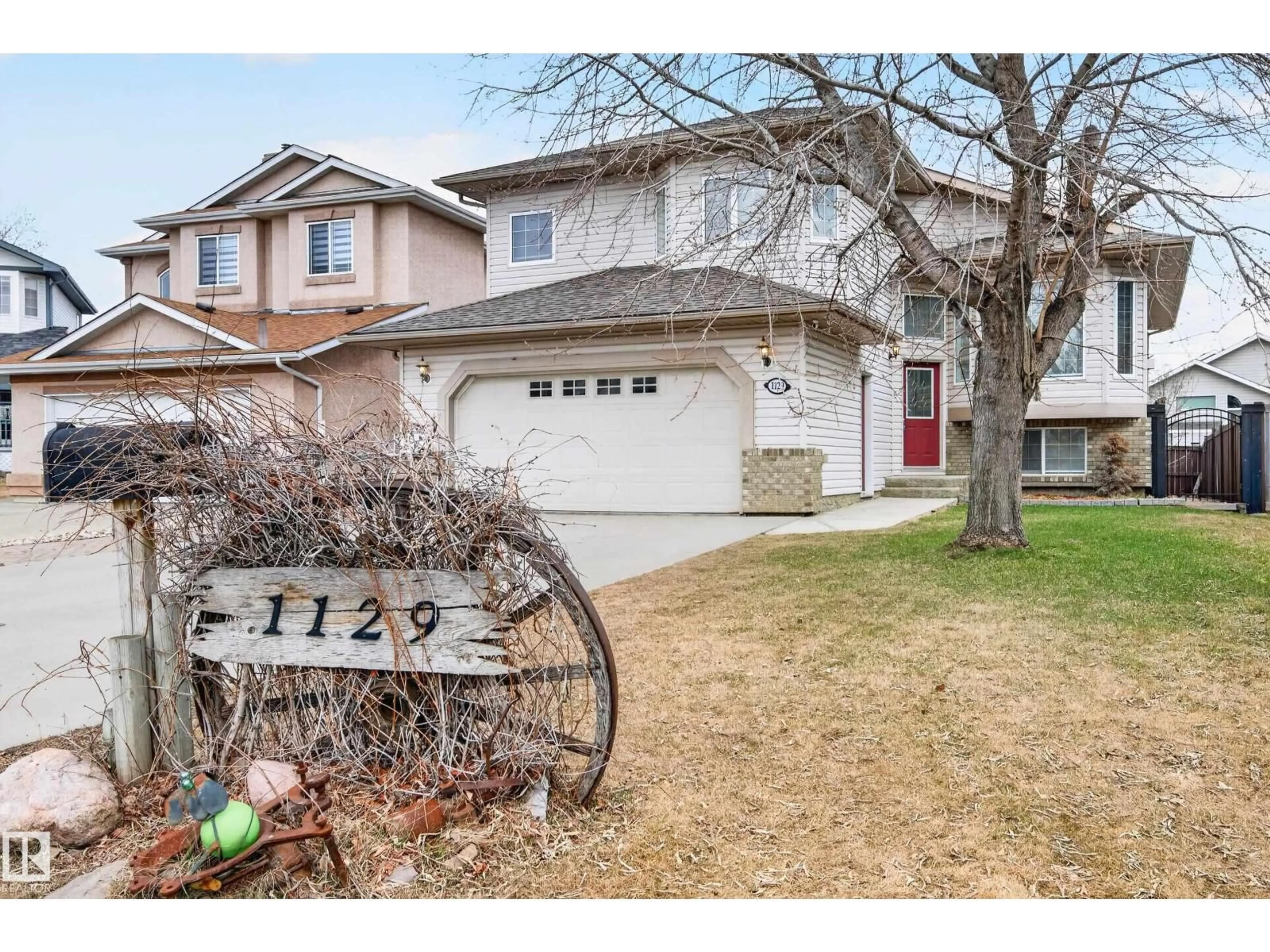 Unknown for 1129 KLARVATTEN COVE CV, Edmonton Alberta T5Z3N3