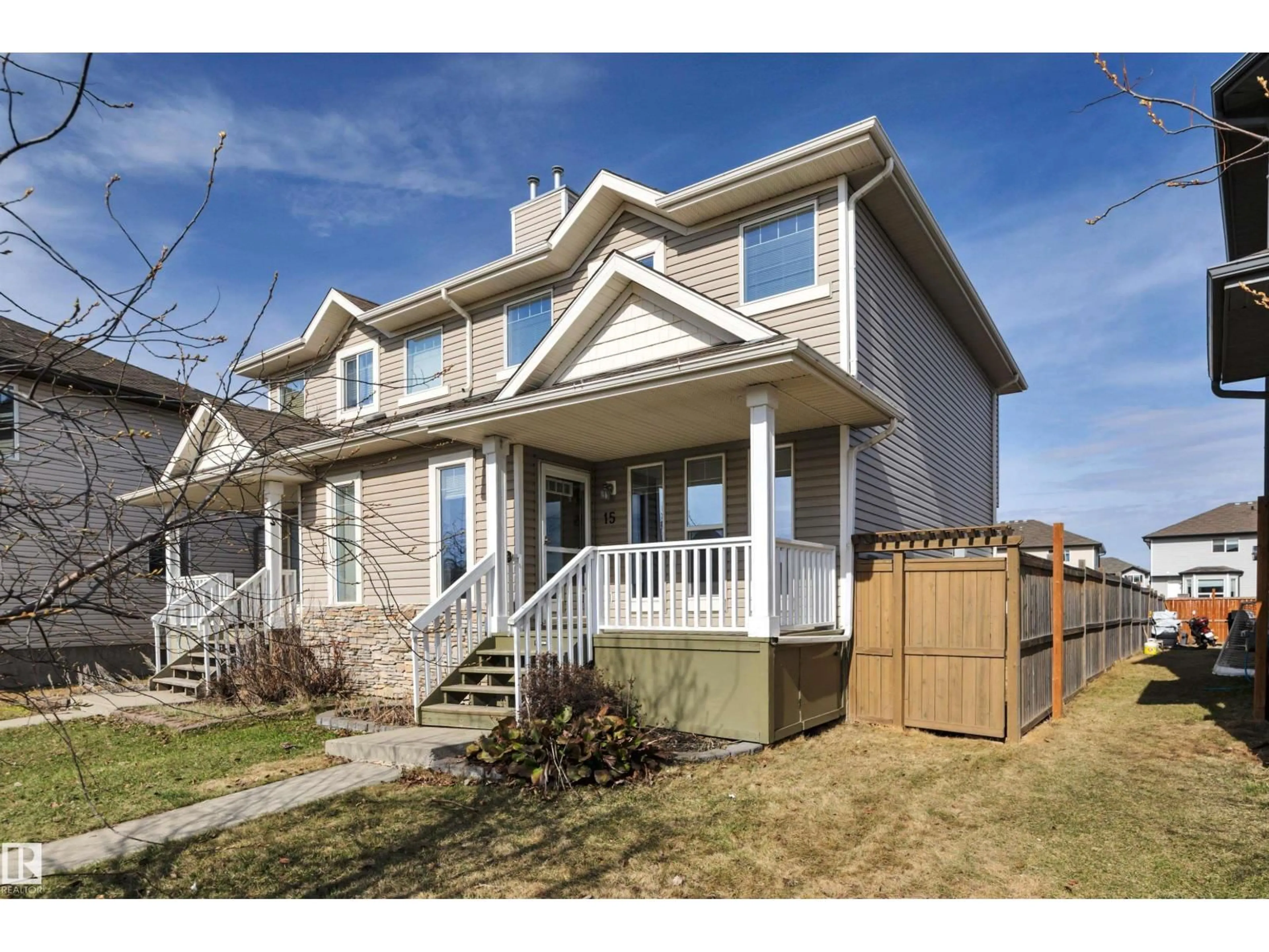 Home with vinyl exterior material, street for 15 SOUTHWICK POINT, Leduc Alberta T9E0B1