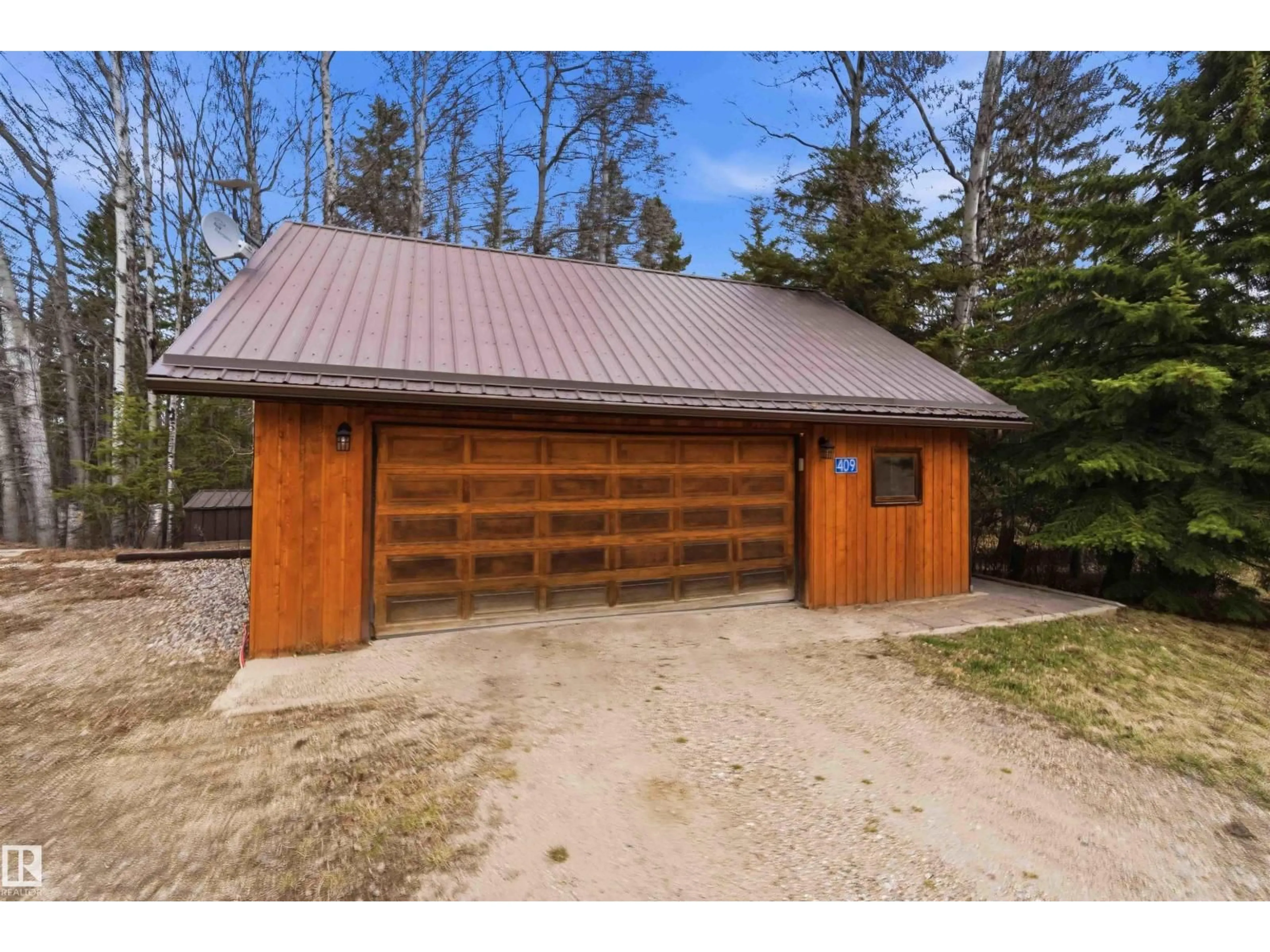 Indoor garage for #409 - 1414 HWY 37, Rural Lac Ste. Anne County Alberta T0E1V0