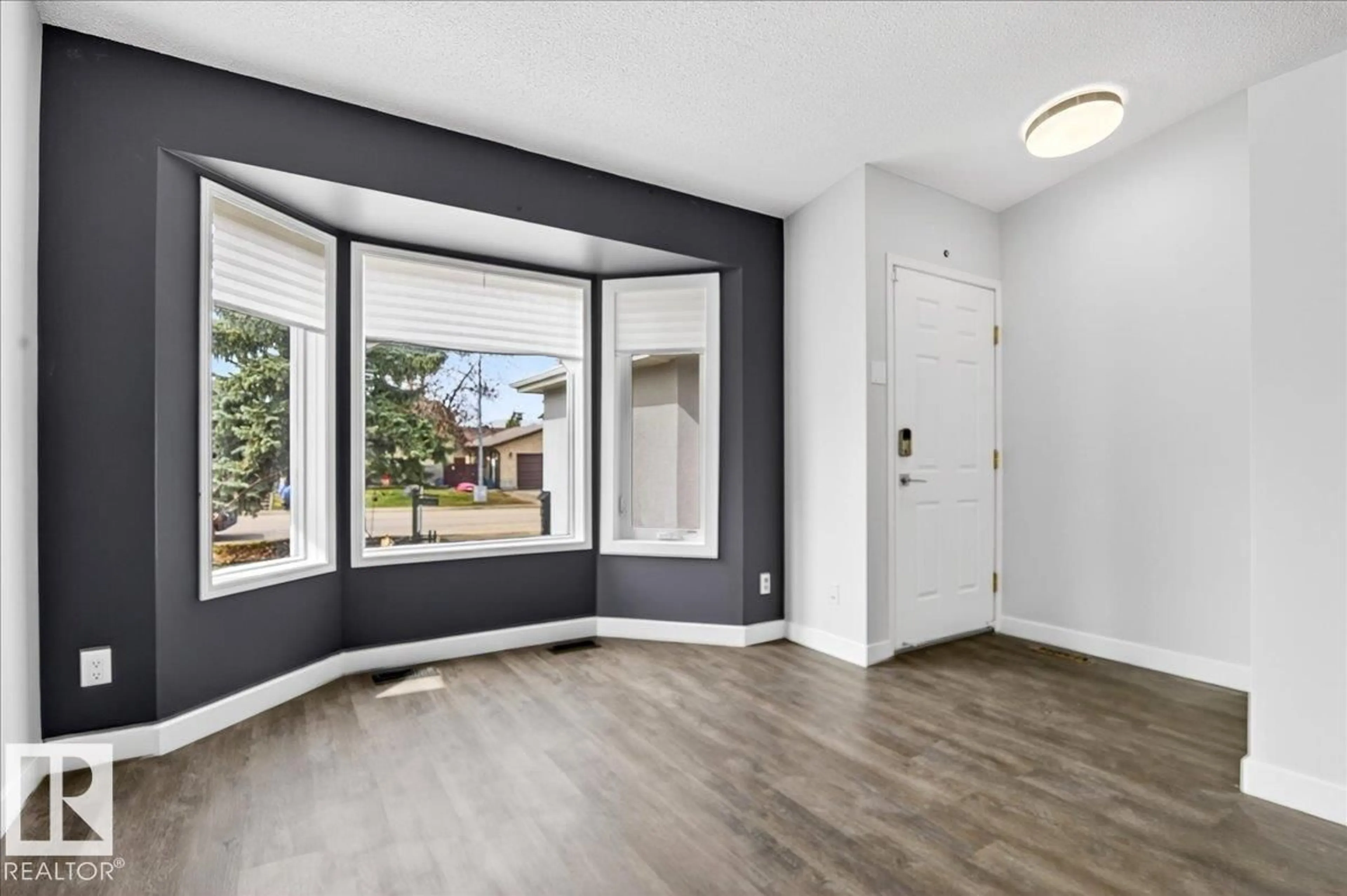 Indoor entryway for NW - 7307 190 ST, Edmonton Alberta T5T5G9