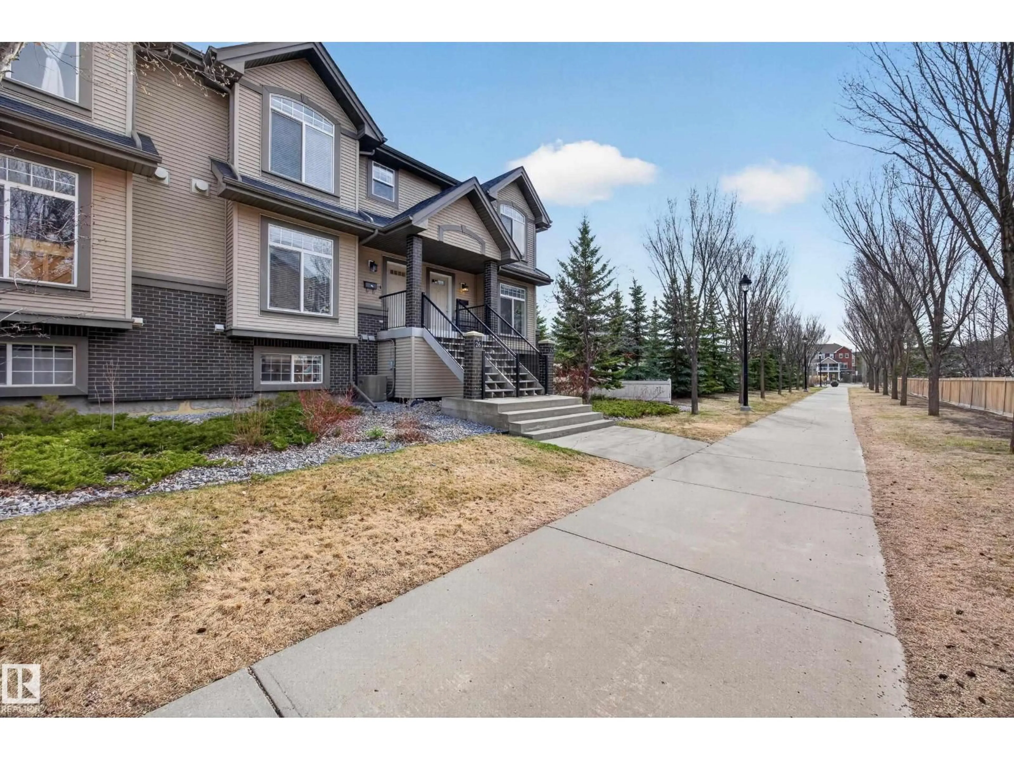 A pic from outside/outdoor area/front of a property/back of a property/a pic from drone, street for #26 - 4731 TERWILLEGAR CM, Edmonton Alberta T6R3V6