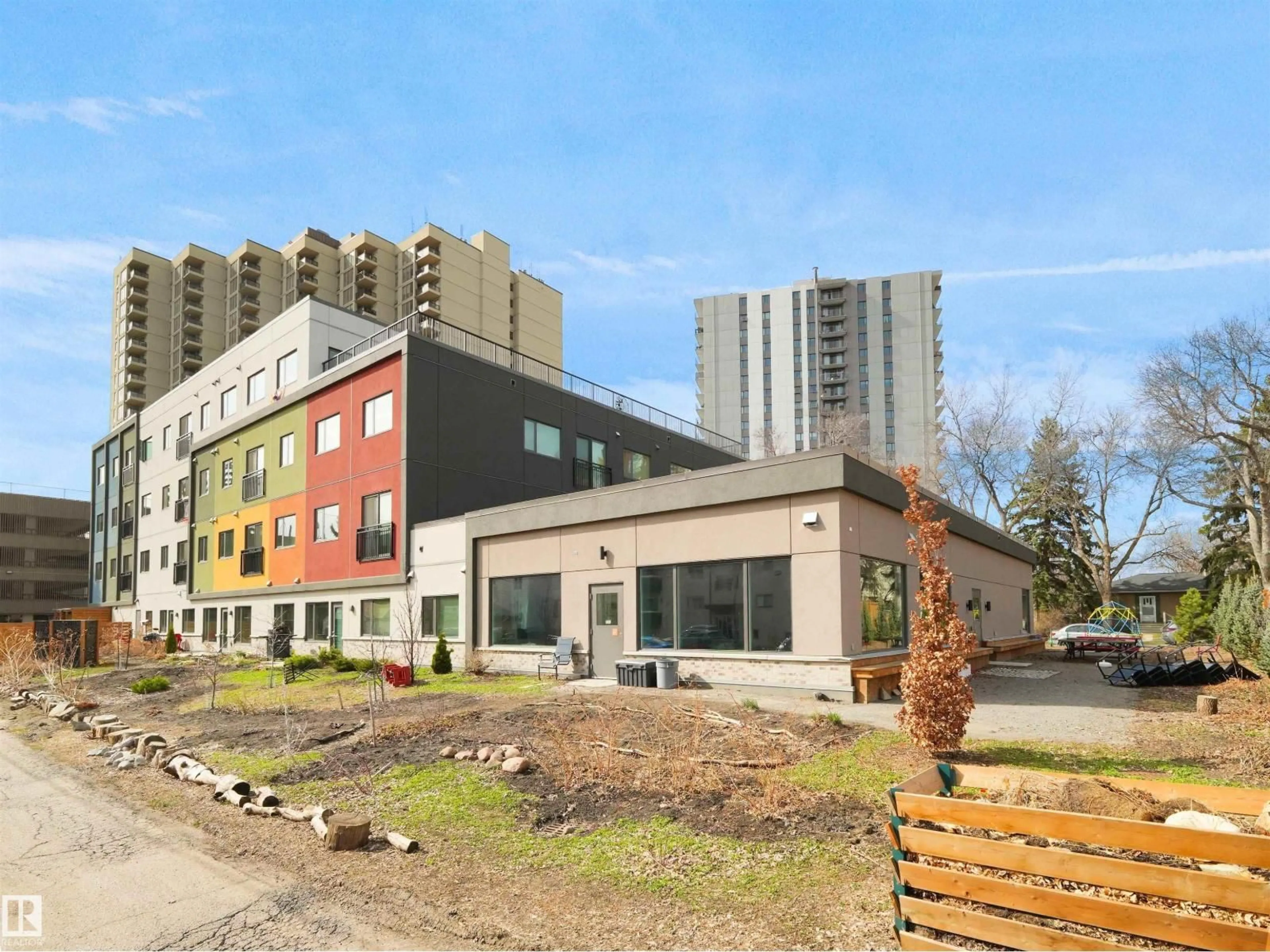 Unknown for #403 - 10115 88 AV, Edmonton Alberta T6E2R8