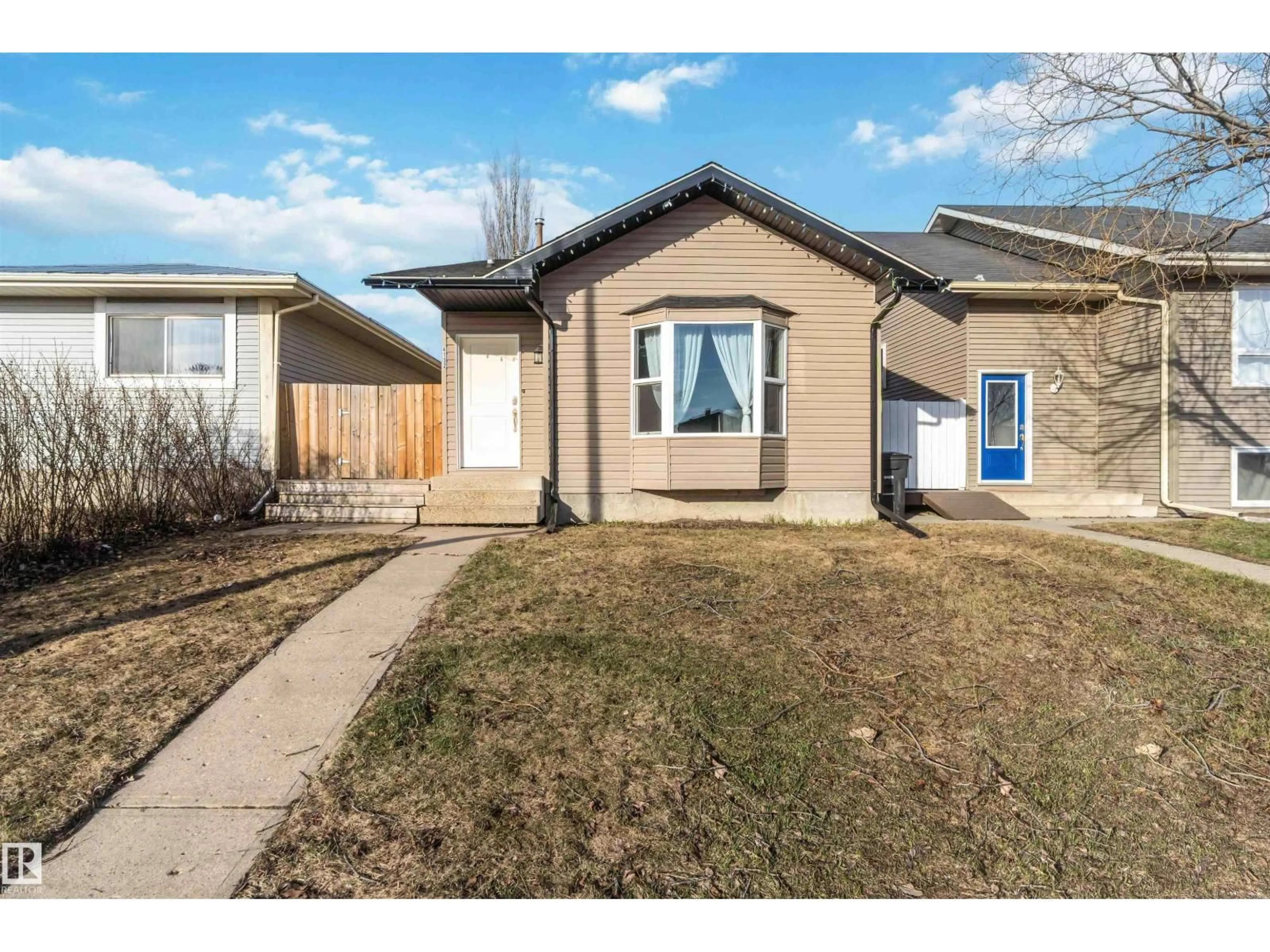 Unknown for 4132 51 ST, Gibbons Alberta T0A1N0