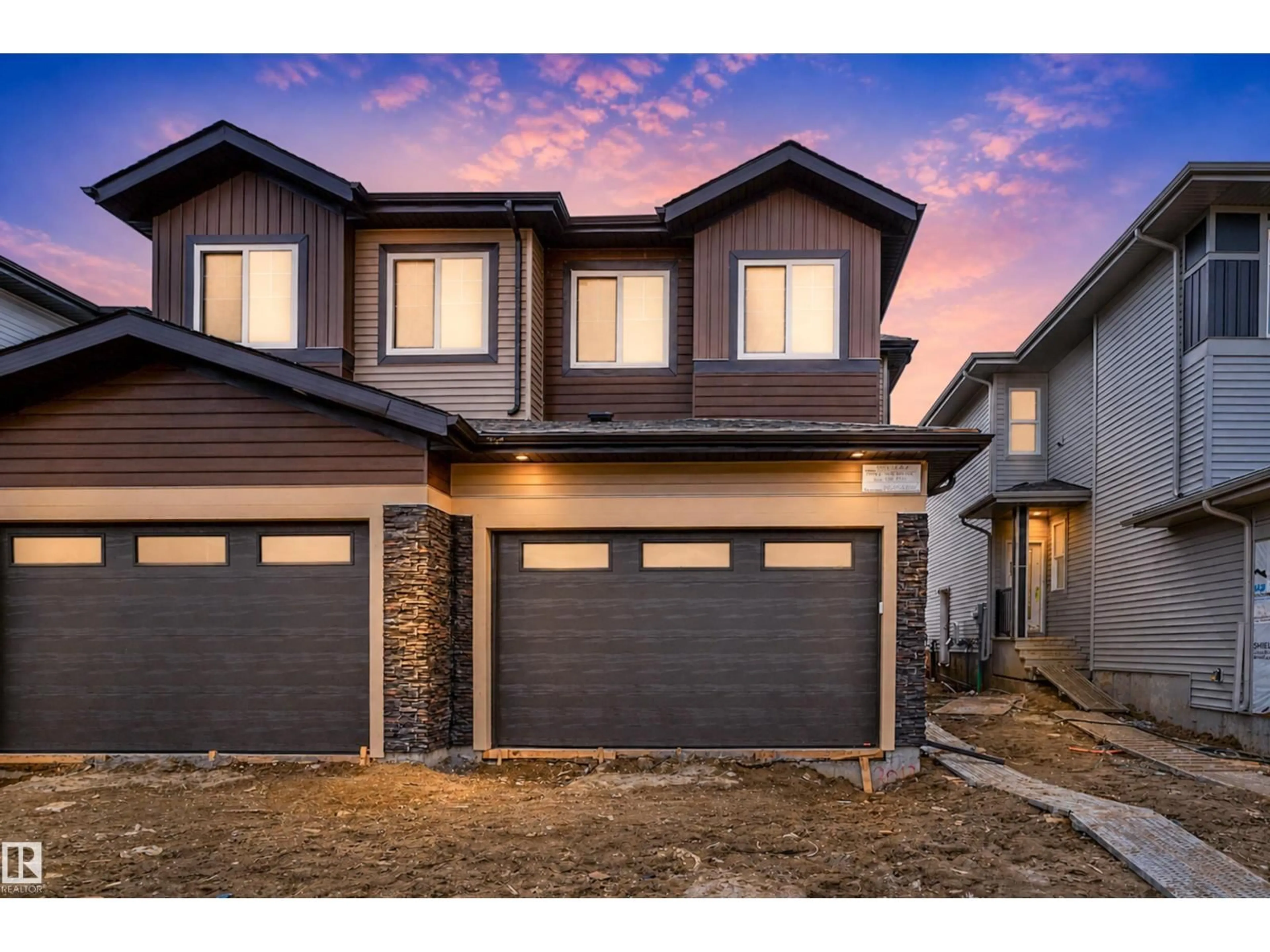 Unknown for 3013 8 AV, Edmonton Alberta T6X3M6