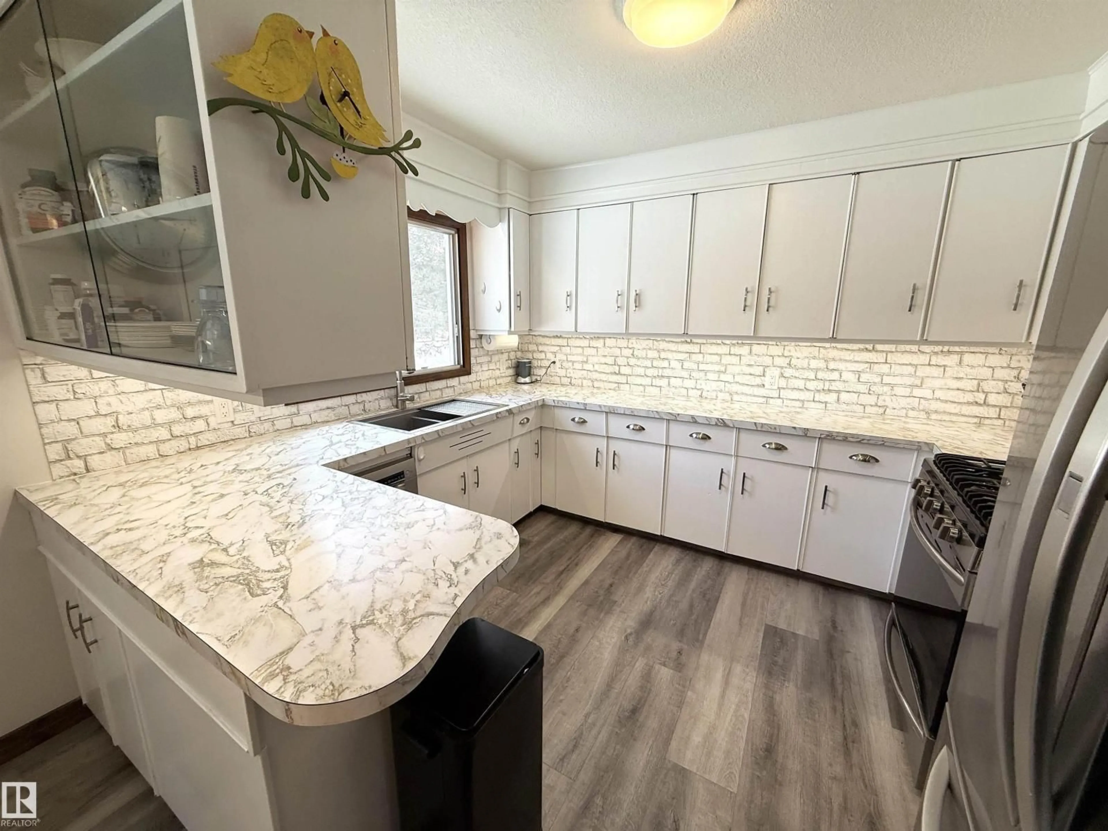 Open concept kitchen, ceramic/tile floor for 53508 RANGE ROAD 92, Rural Yellowhead Alberta T0E2M0