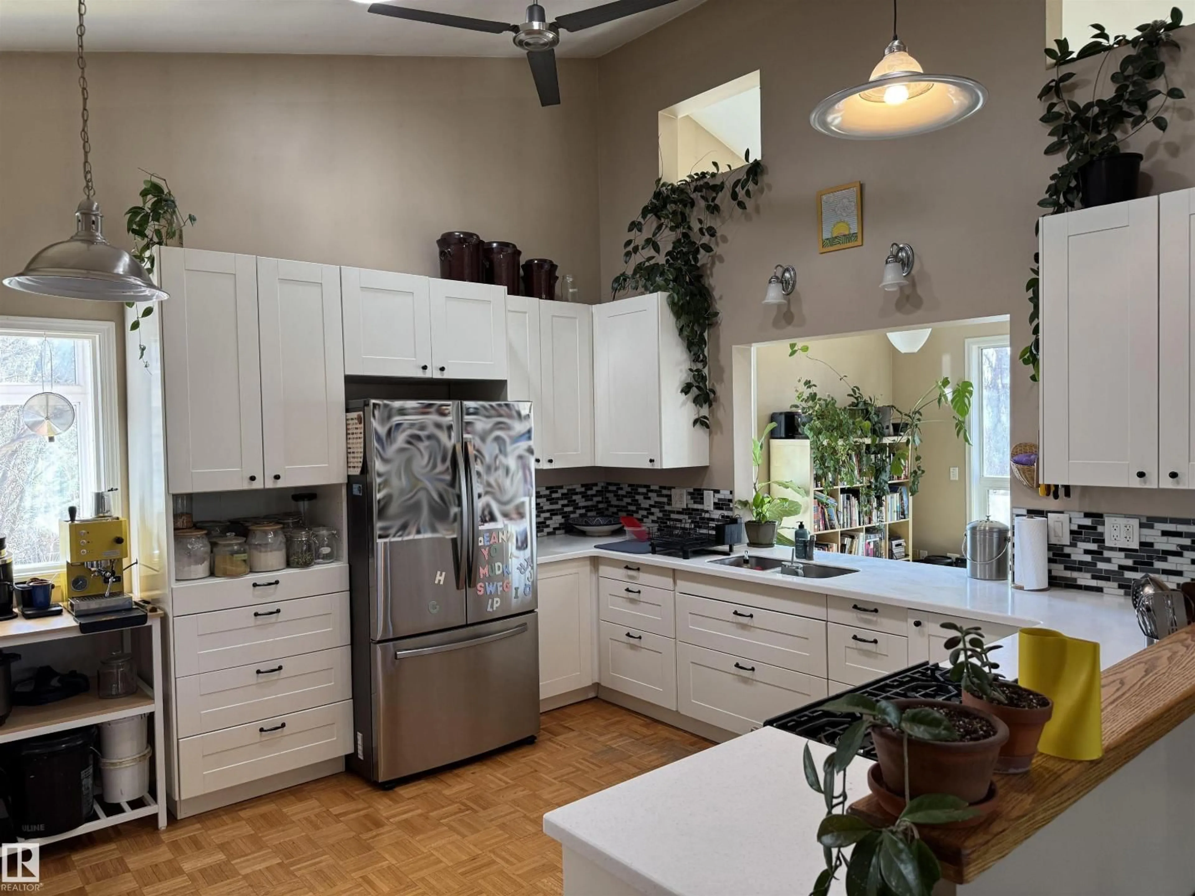 Open concept kitchen, ceramic/tile floor for 462075 RGE ROAD 33, Rural Wetaskiwin County Alberta T0C2X0