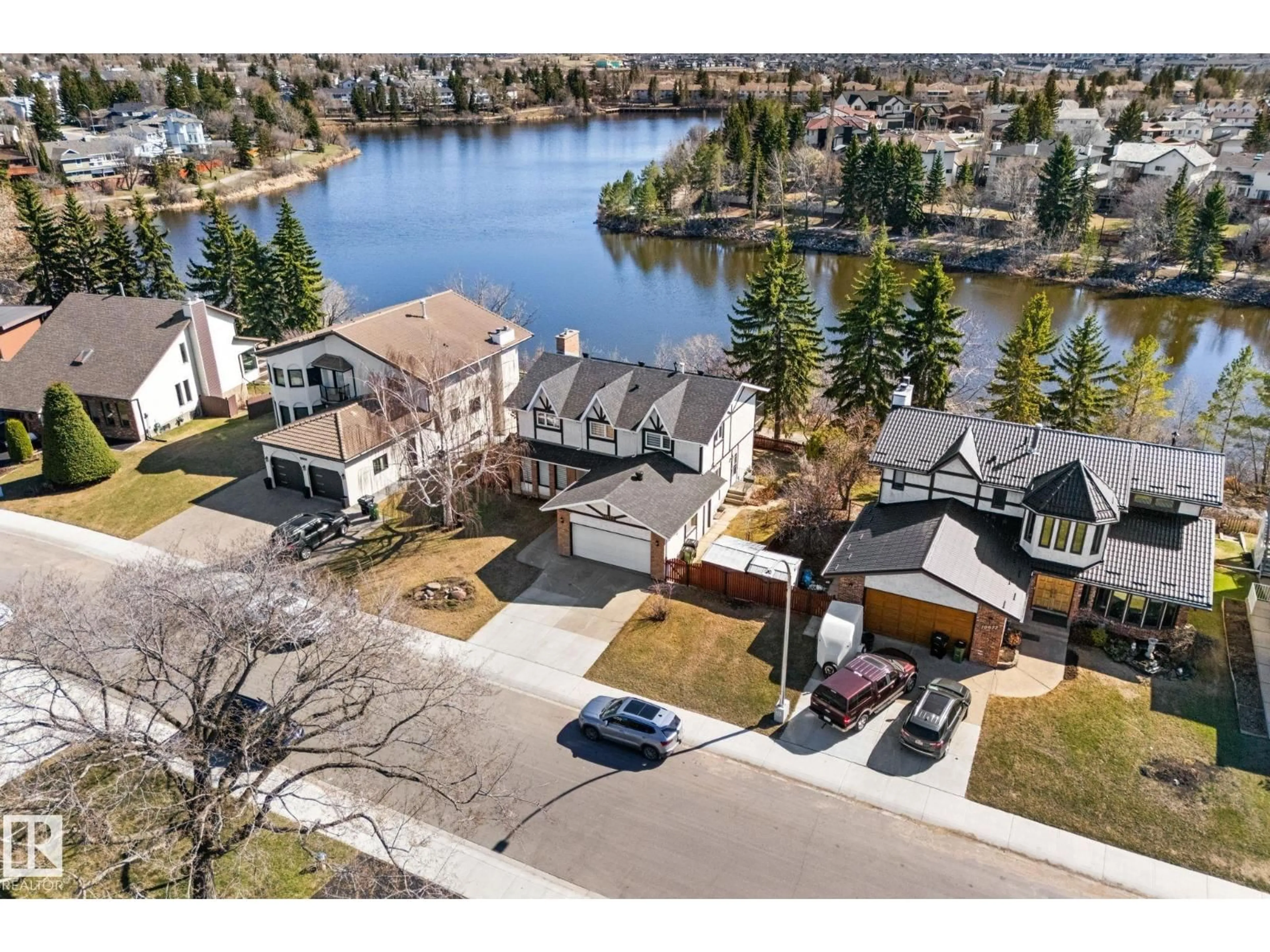 A pic from outside/outdoor area/front of a property/back of a property/a pic from drone, water/lake/river/ocean view for 10673 161 AV, Edmonton Alberta T5X4Z9
