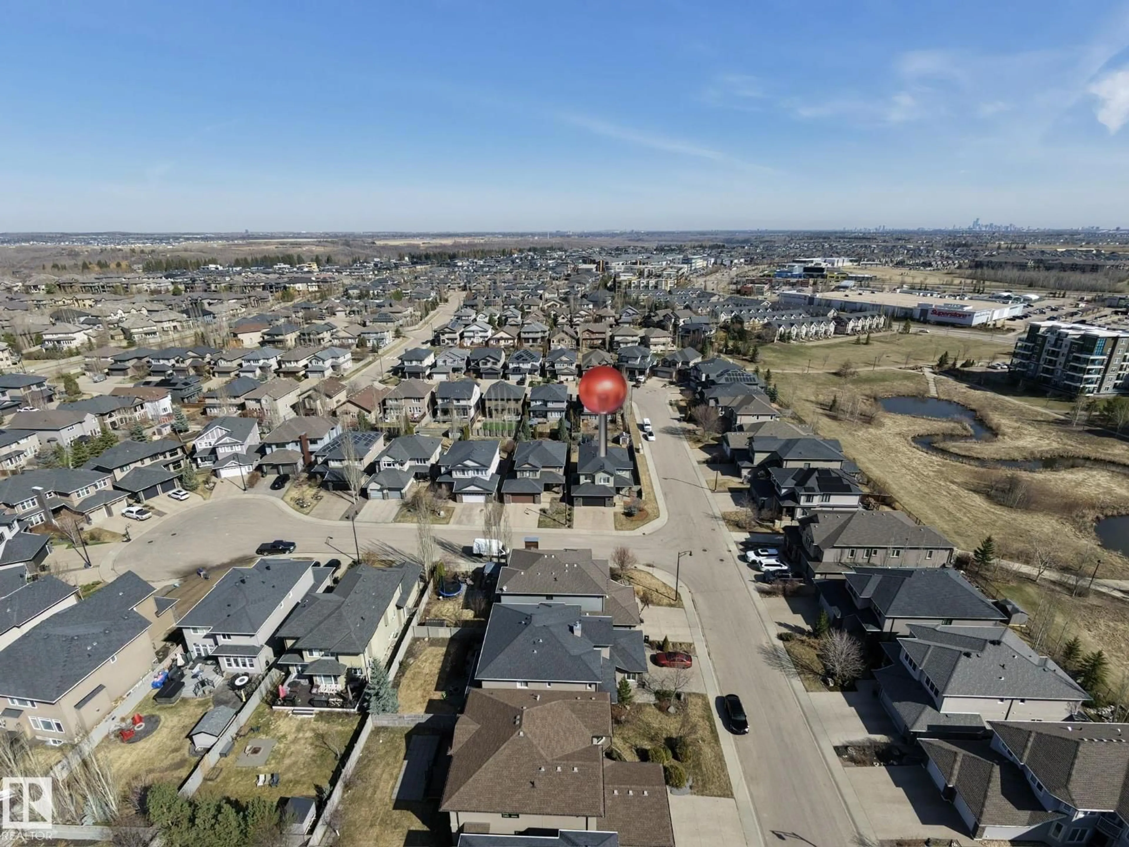 A pic from outside/outdoor area/front of a property/back of a property/a pic from drone, street for SW - 2804 WATCHER CO, Edmonton Alberta T6W0X7