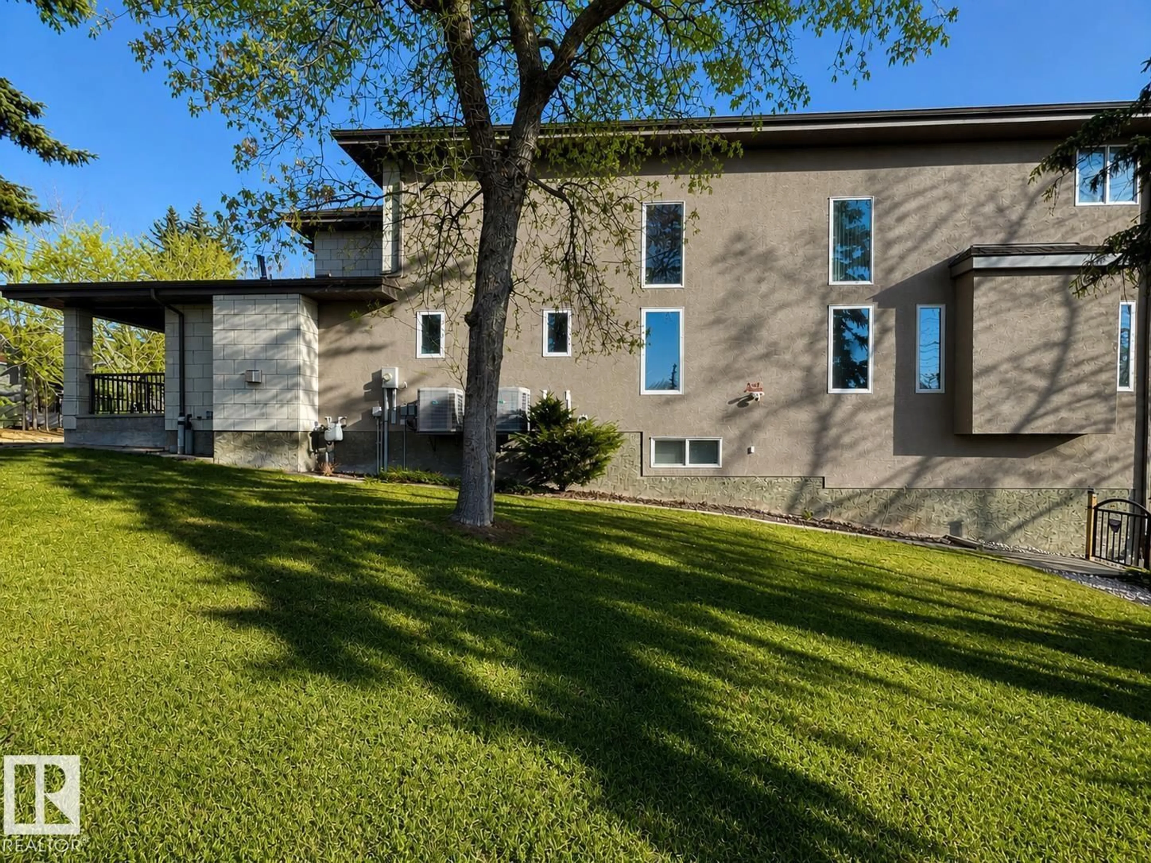 Unknown for 10309 VILLA AV, Edmonton Alberta T5N3T8