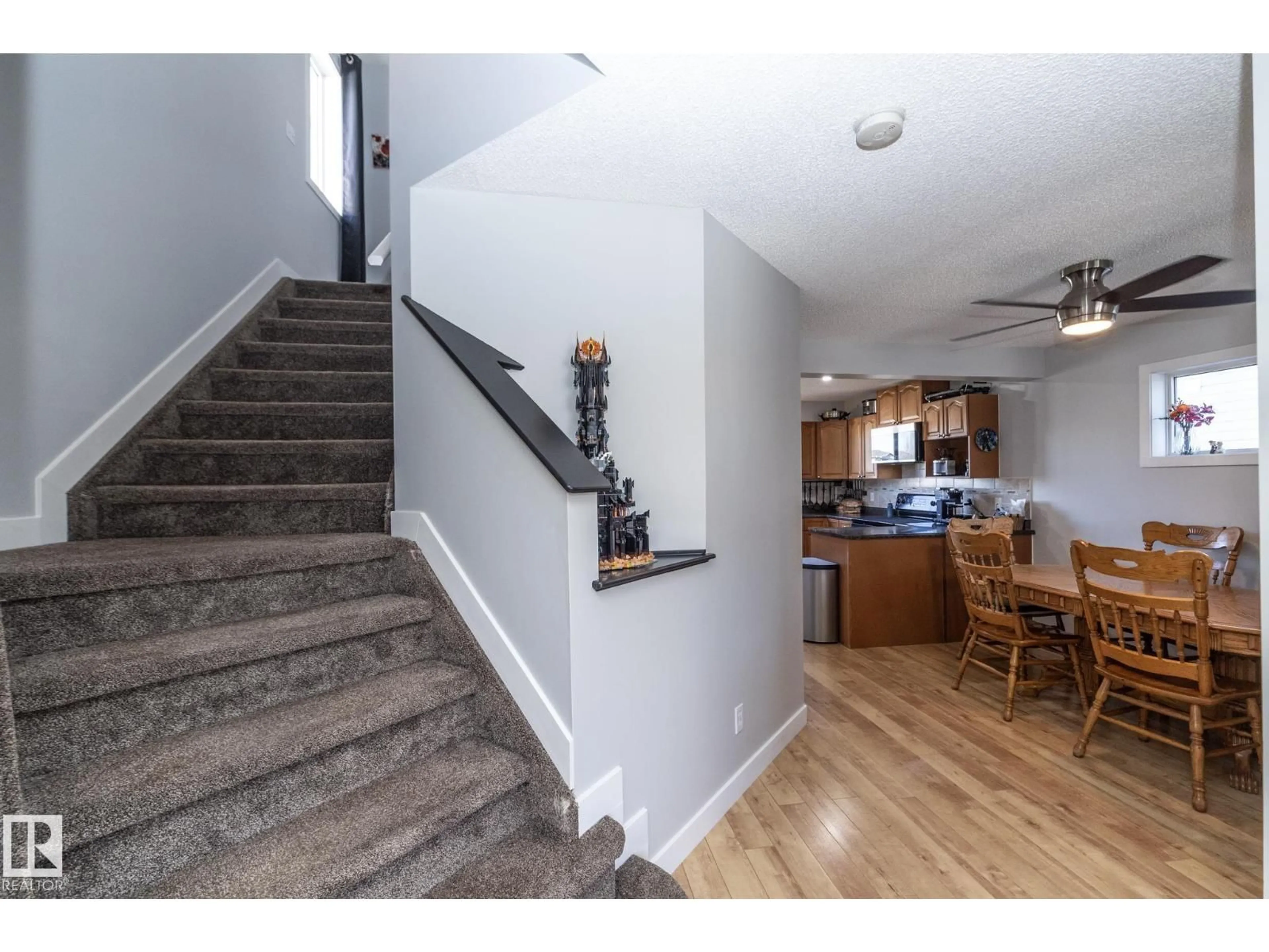 Stairs for 65 BIRCHMONT DR, Leduc Alberta T9E8S4