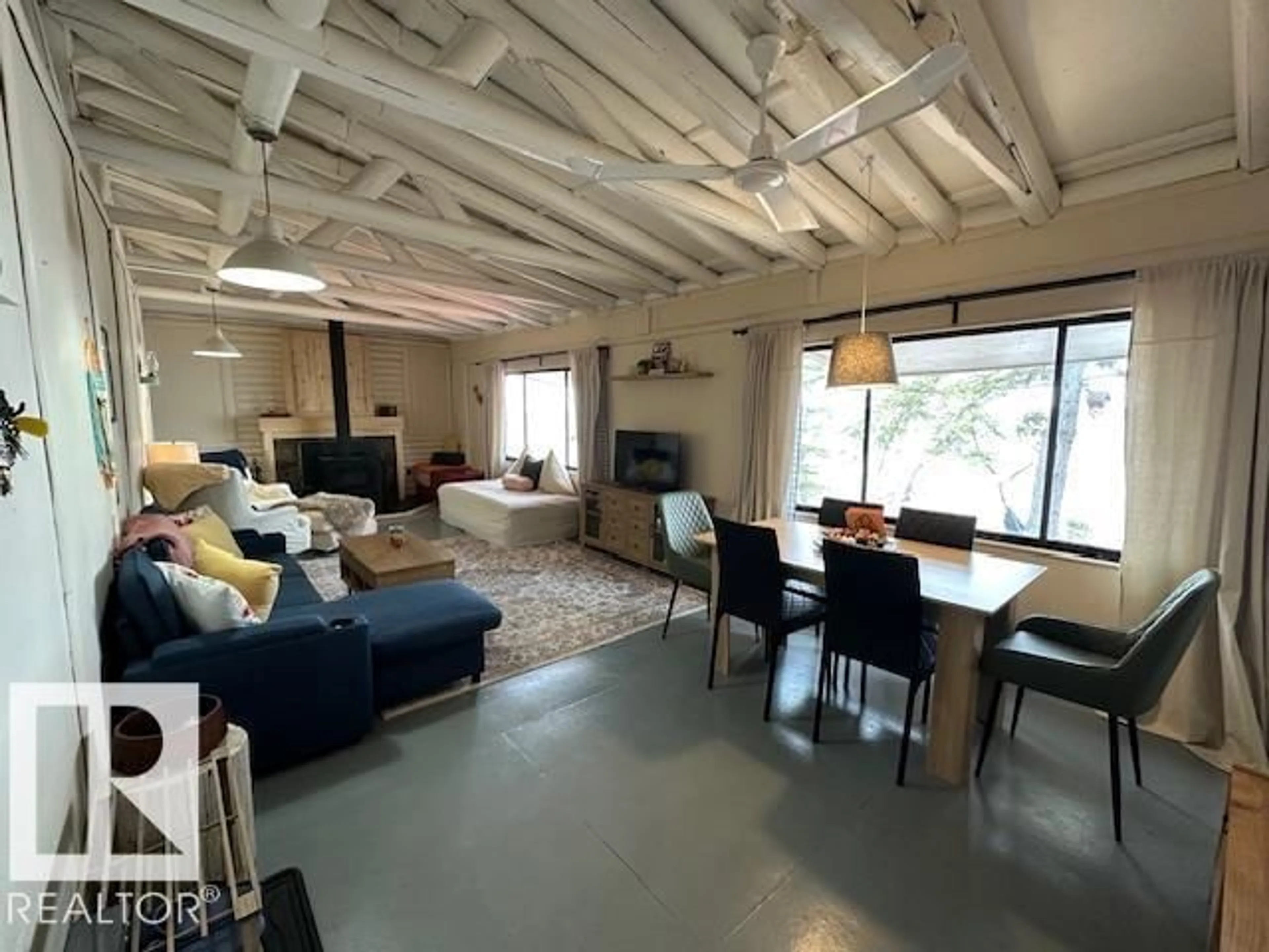 A pic of a room for 158 50516 RANGE ROAD 120, Innisfree Alberta T0B2G0