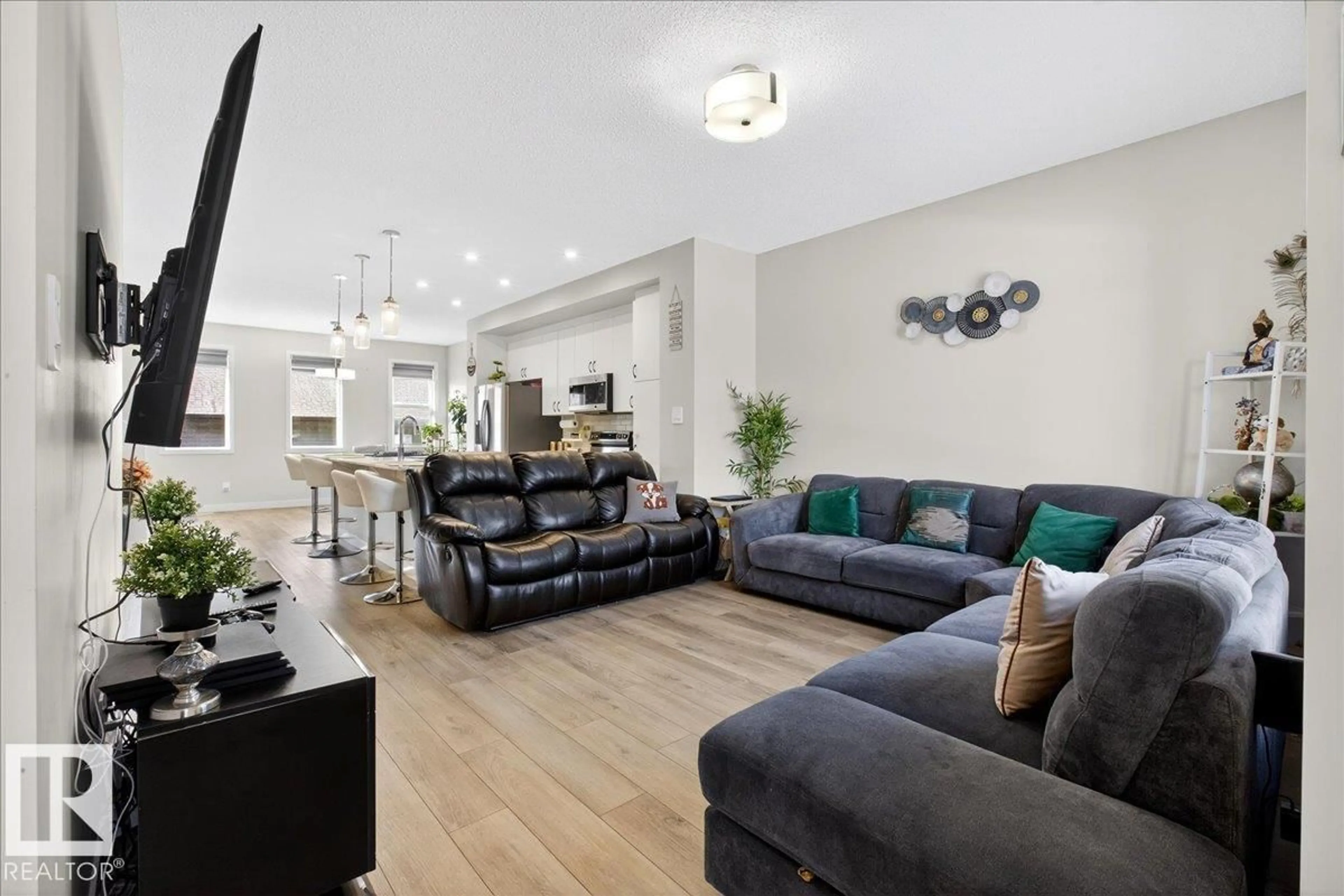 Living room with furniture, unknown for 5315 22 AV, Edmonton Alberta T6X2H8