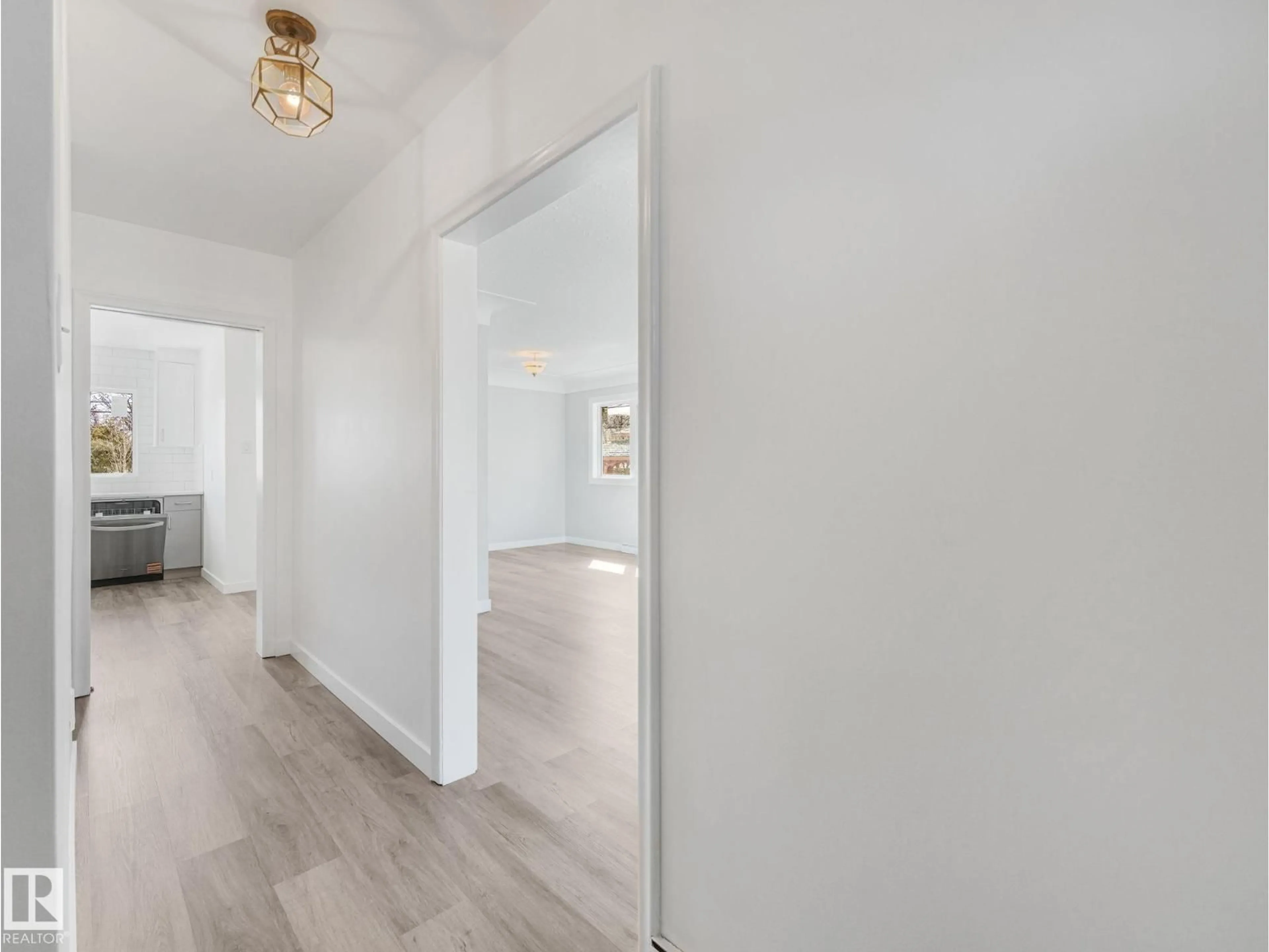 Unknown for 11523 136 ST, Edmonton Alberta T5M1M4