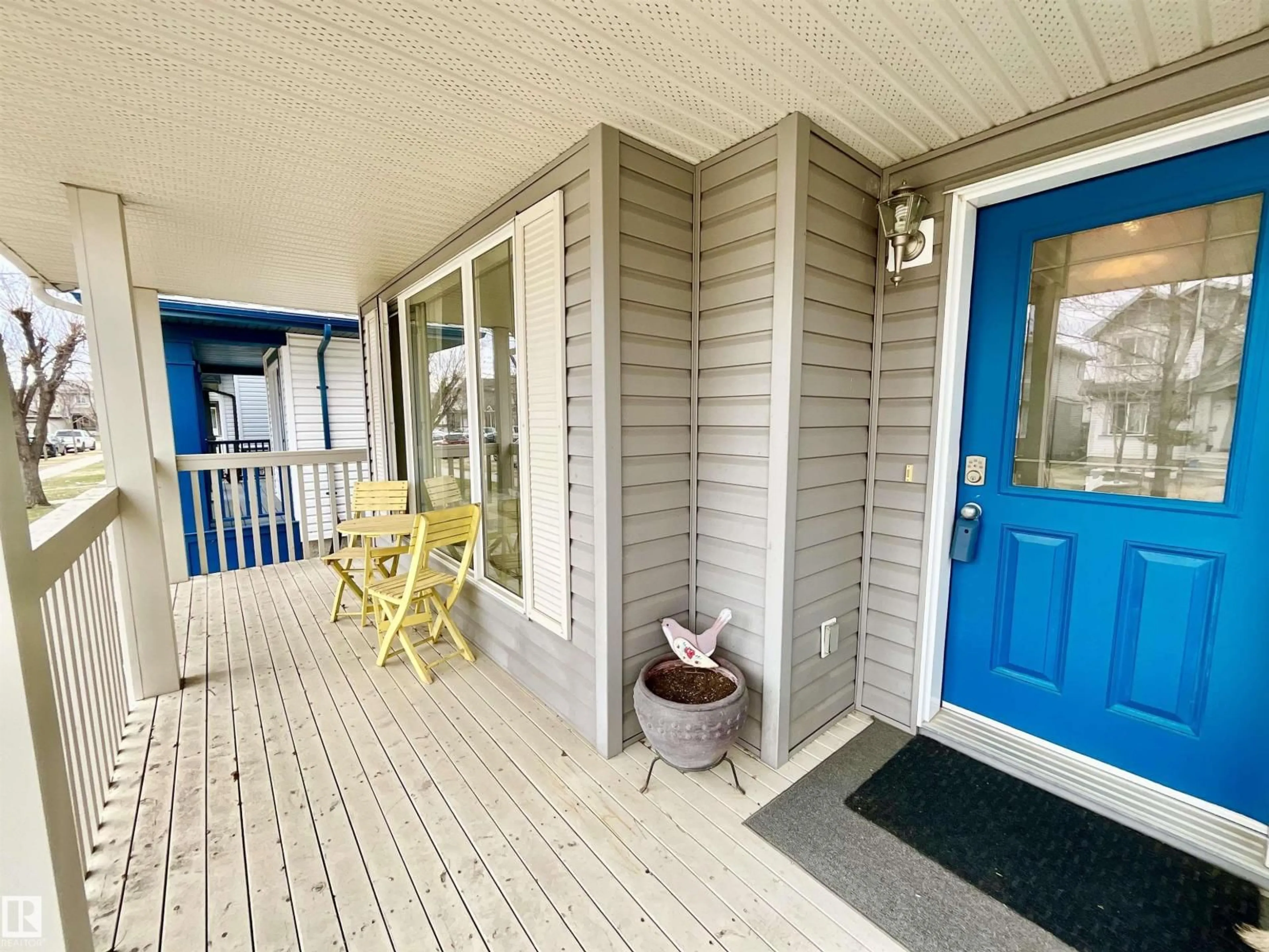 Indoor entryway for NW - 17936 85 ST, Edmonton Alberta T5Z0C1