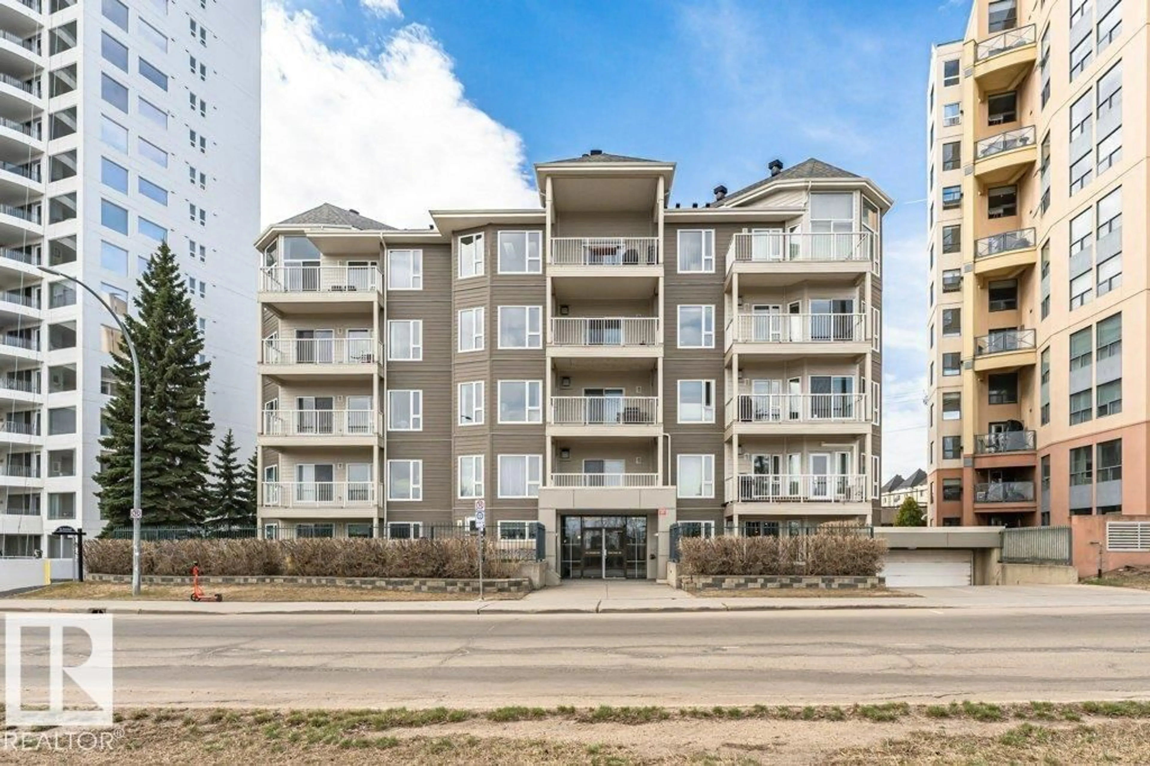 Unknown for #101 - 10809 SASKATCHEWAN DR, Edmonton Alberta T6E4S5