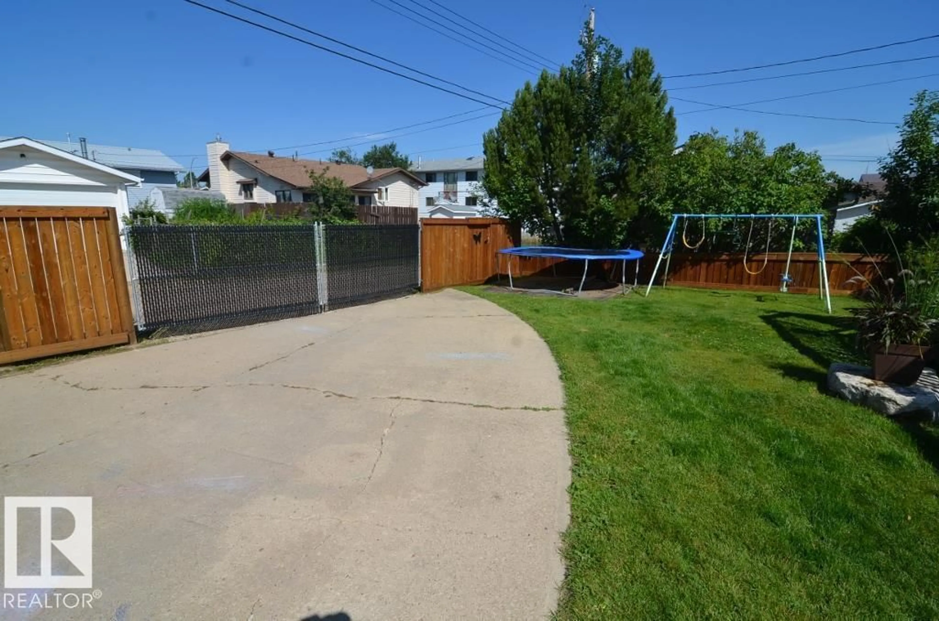 A pic from outside/outdoor area/front of a property/back of a property/a pic from drone, street for 4904 43A ST, Barrhead Alberta T7N1J5