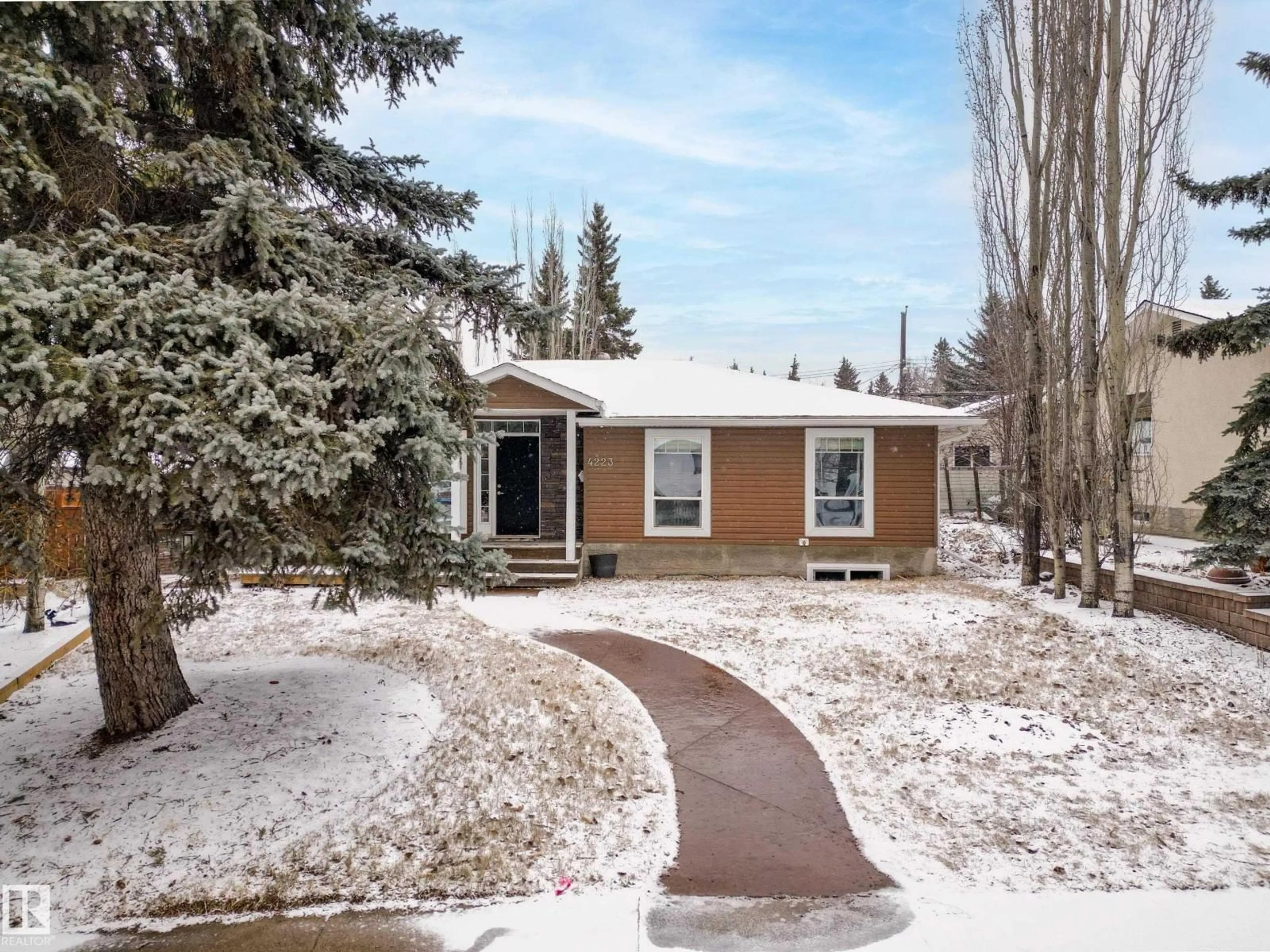 Unknown for NW - 4223 120 ST, Edmonton Alberta T6J1X9