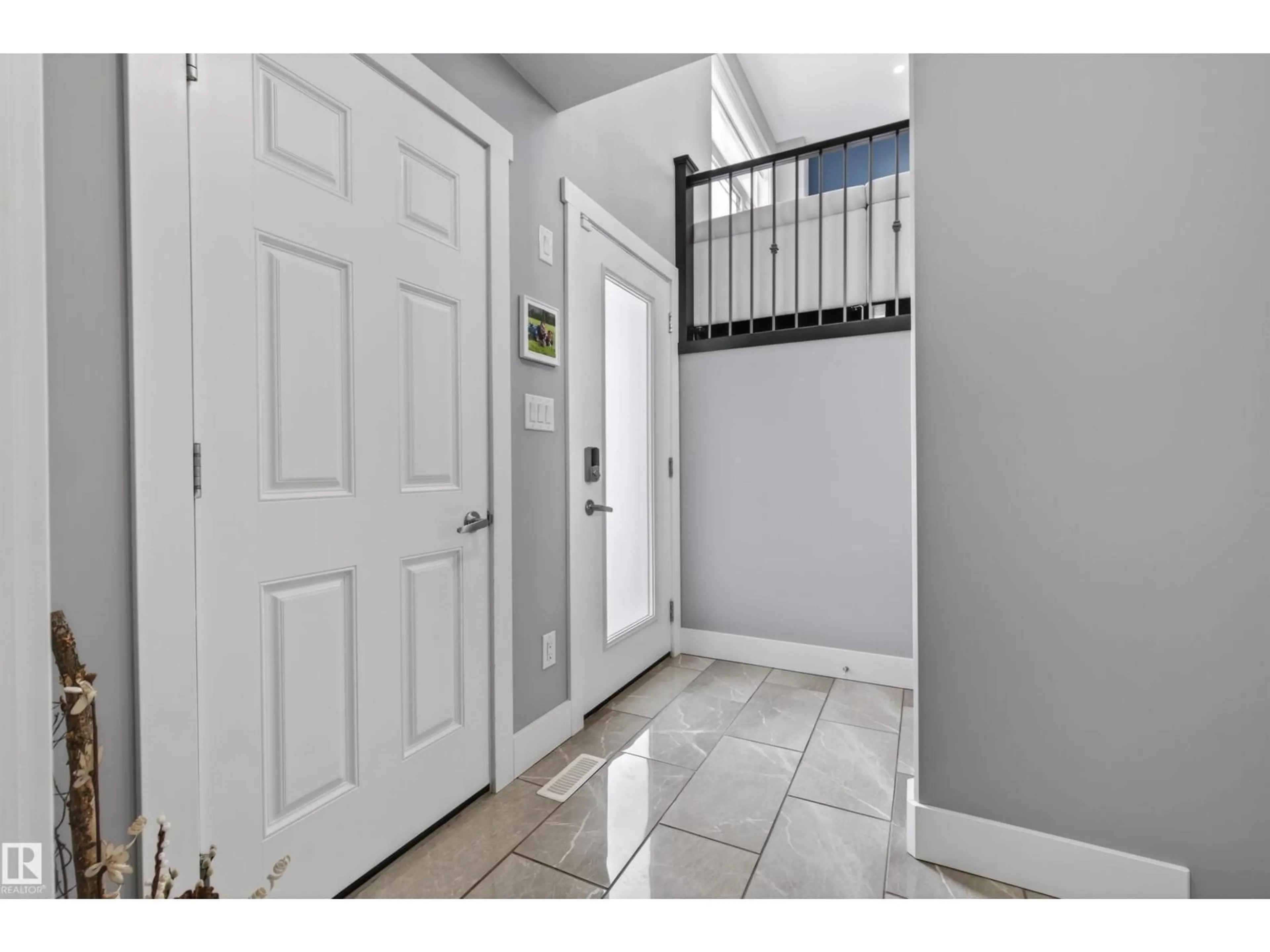 Indoor entryway for 1445 WILDRYE CR, Cold Lake Alberta T9M0K6