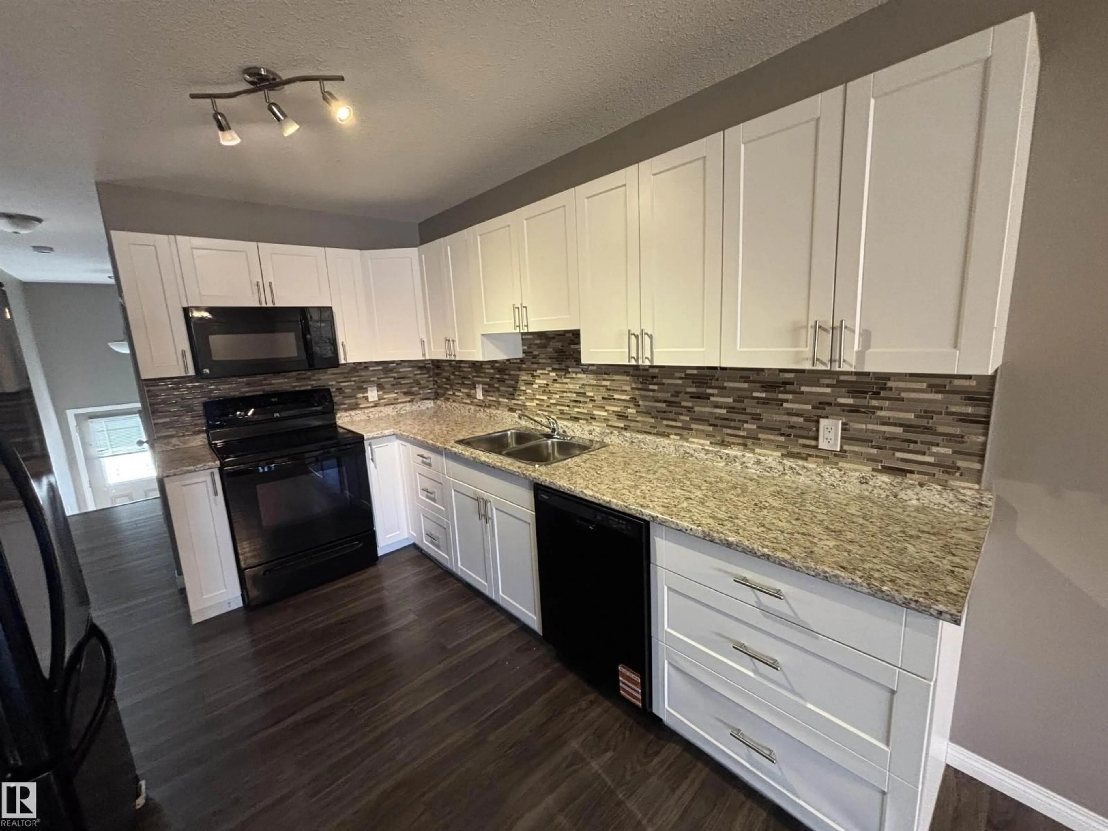 Open concept kitchen, unknown for 5041 45 ST, Drayton Valley Alberta T7A1E1