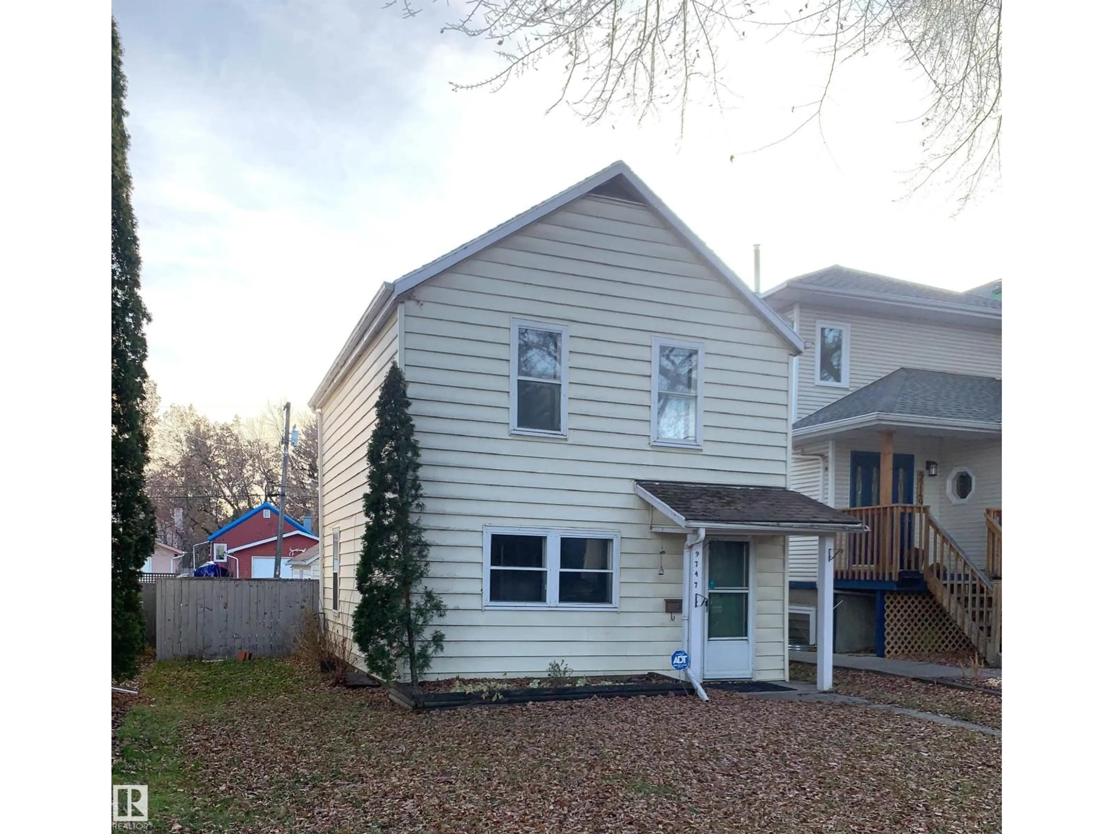 Unknown for 9747 90 AV NW, Edmonton Alberta T6E2S8