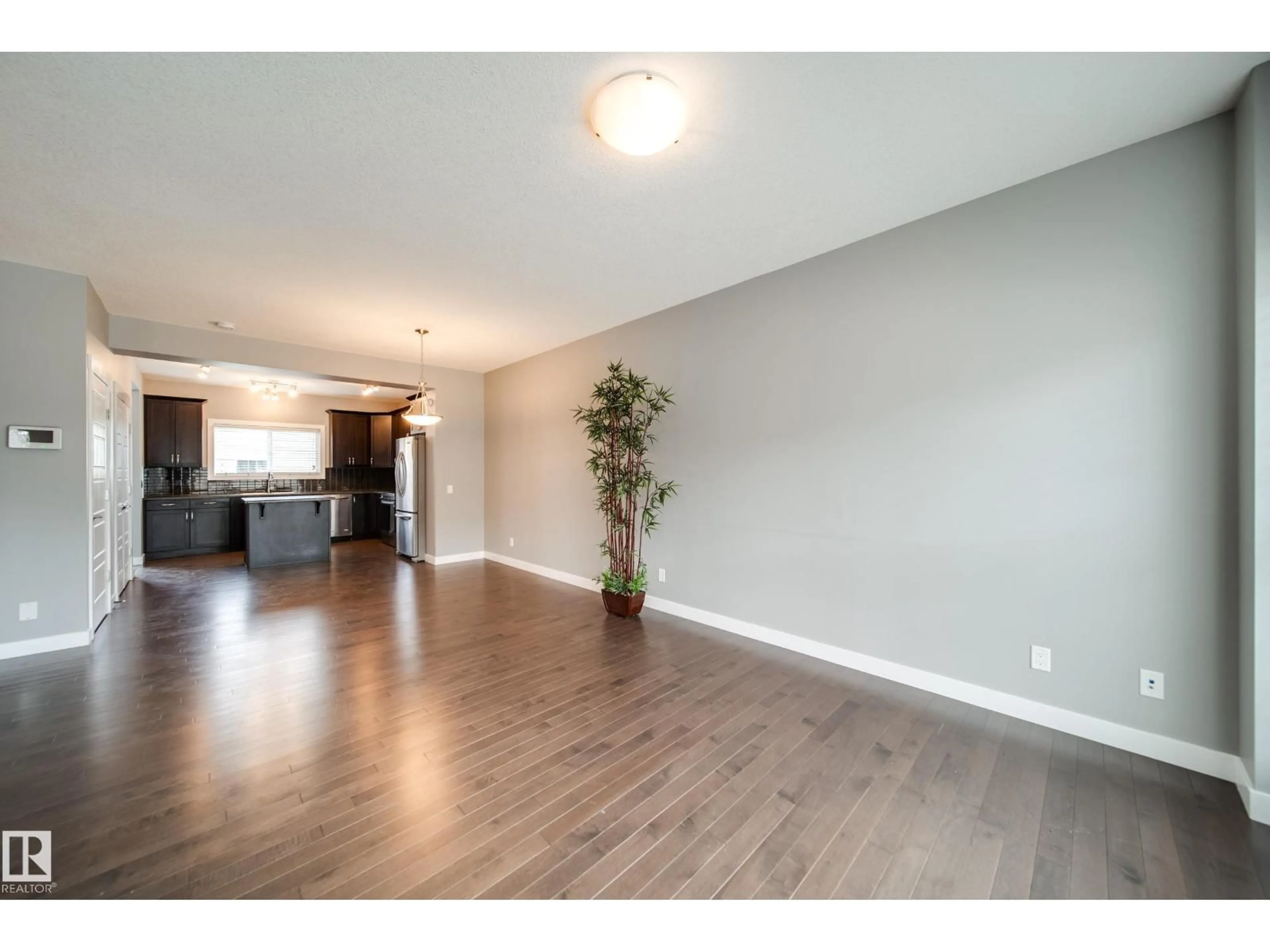 Unknown for 3112 PAISLEY RD, Edmonton Alberta T6W2W8