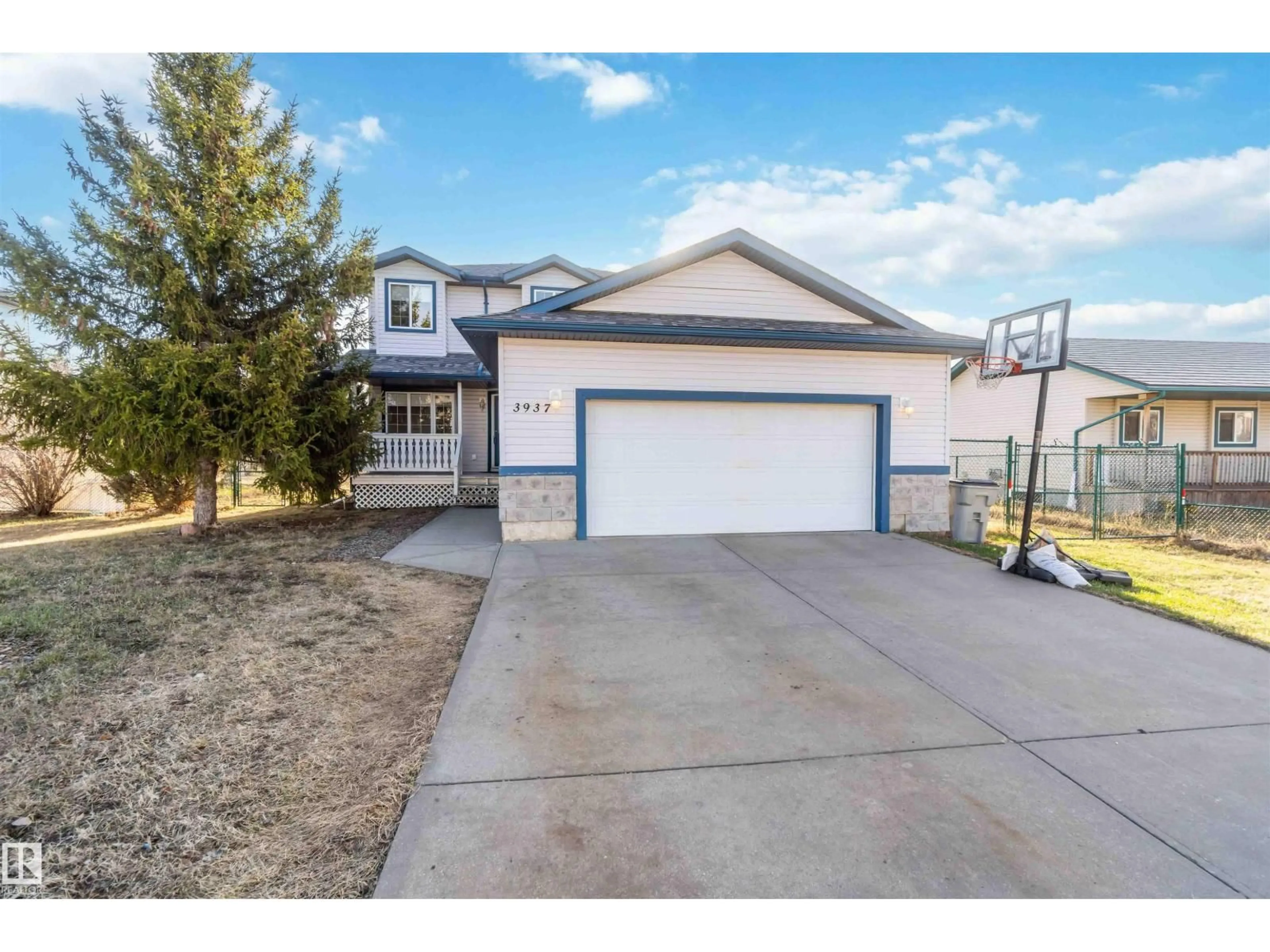 Home with vinyl exterior material, street for 3937 51 ST, Gibbons Alberta T0A1N0