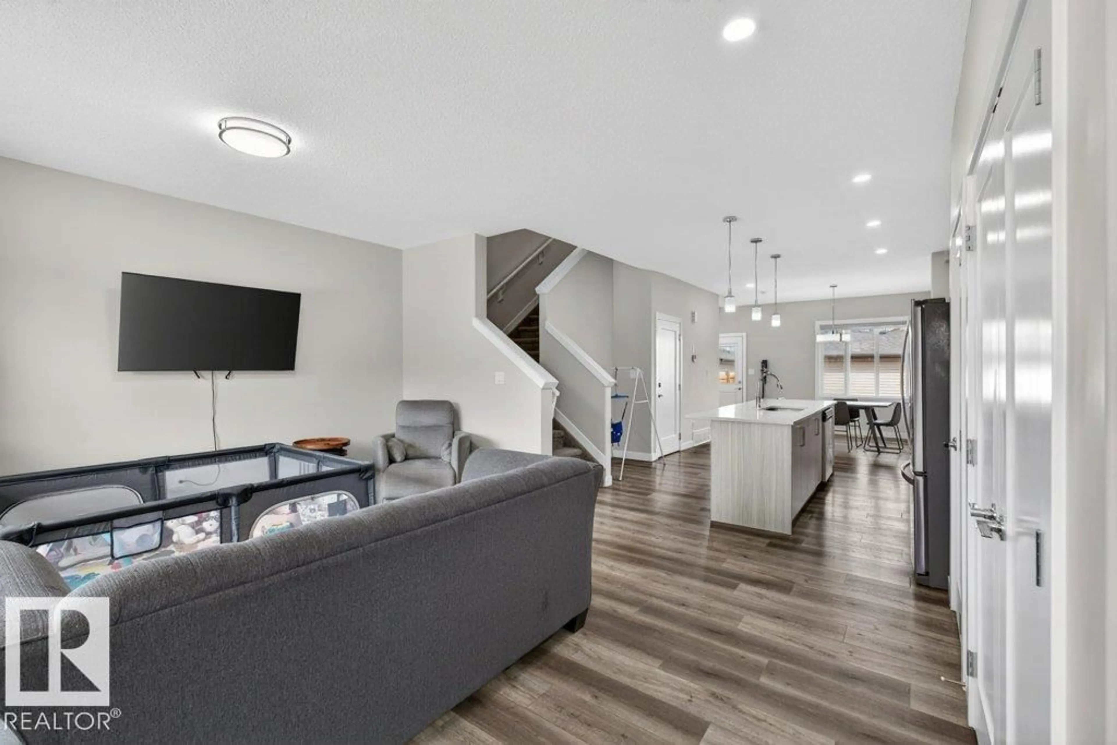 Living room with furniture, unknown for 5052 CHAPPELLE RD, Edmonton Alberta T6W4H7