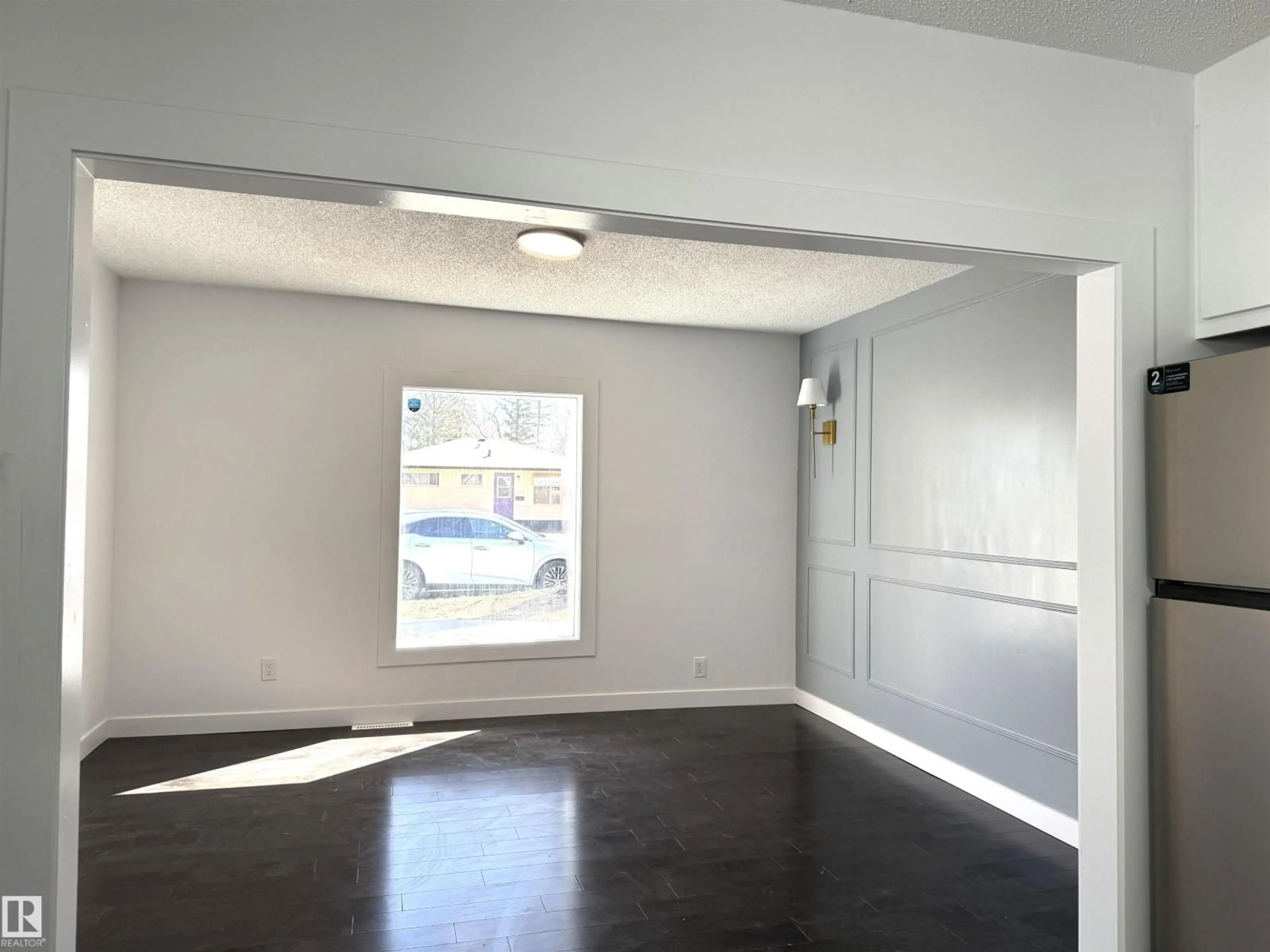A pic of a room for 12948 116 ST, Edmonton Alberta T5E5H4