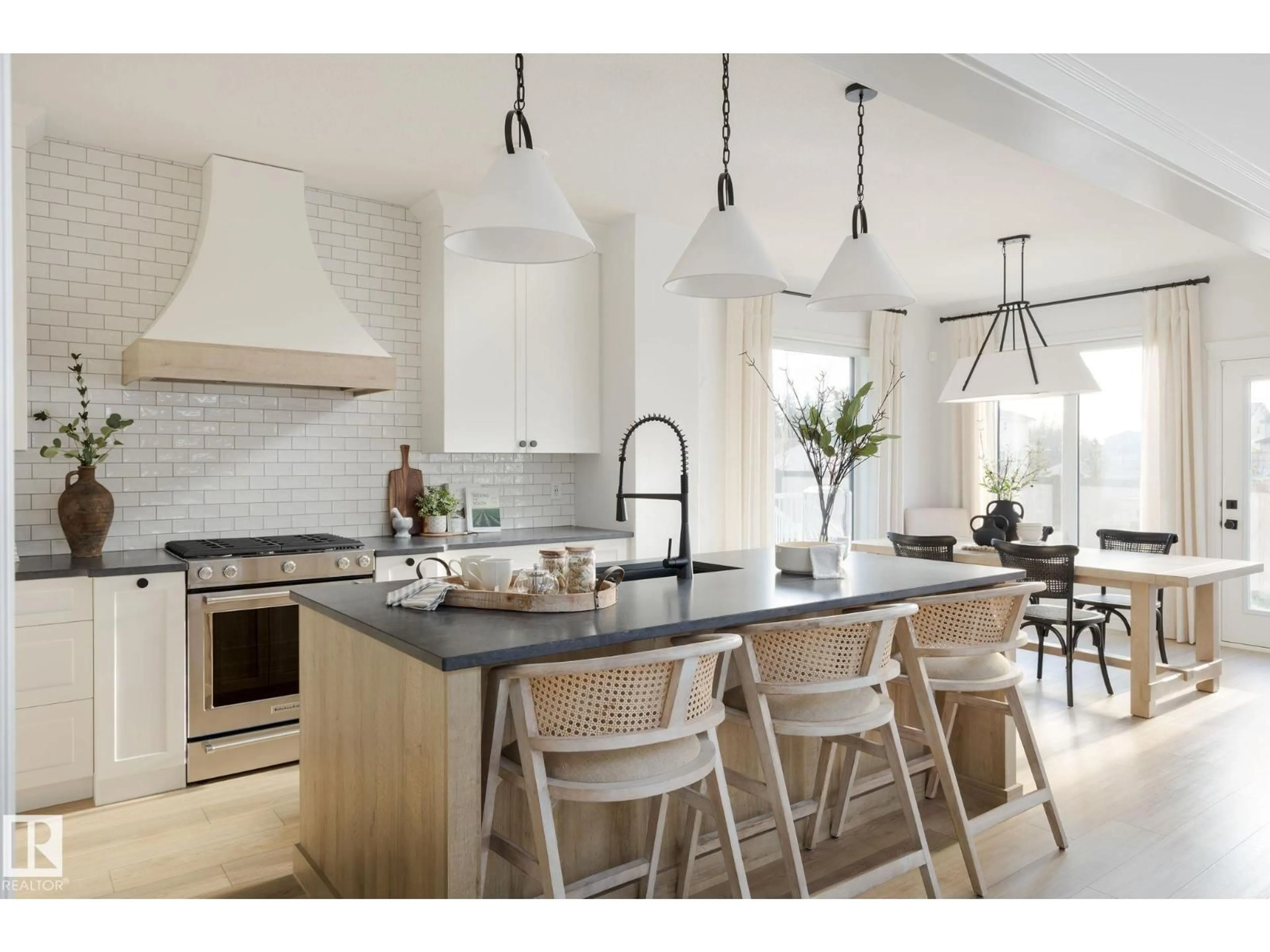 Open concept kitchen, unknown for 214 SEDUM WY, Sherwood Park Alberta T8H2Y7