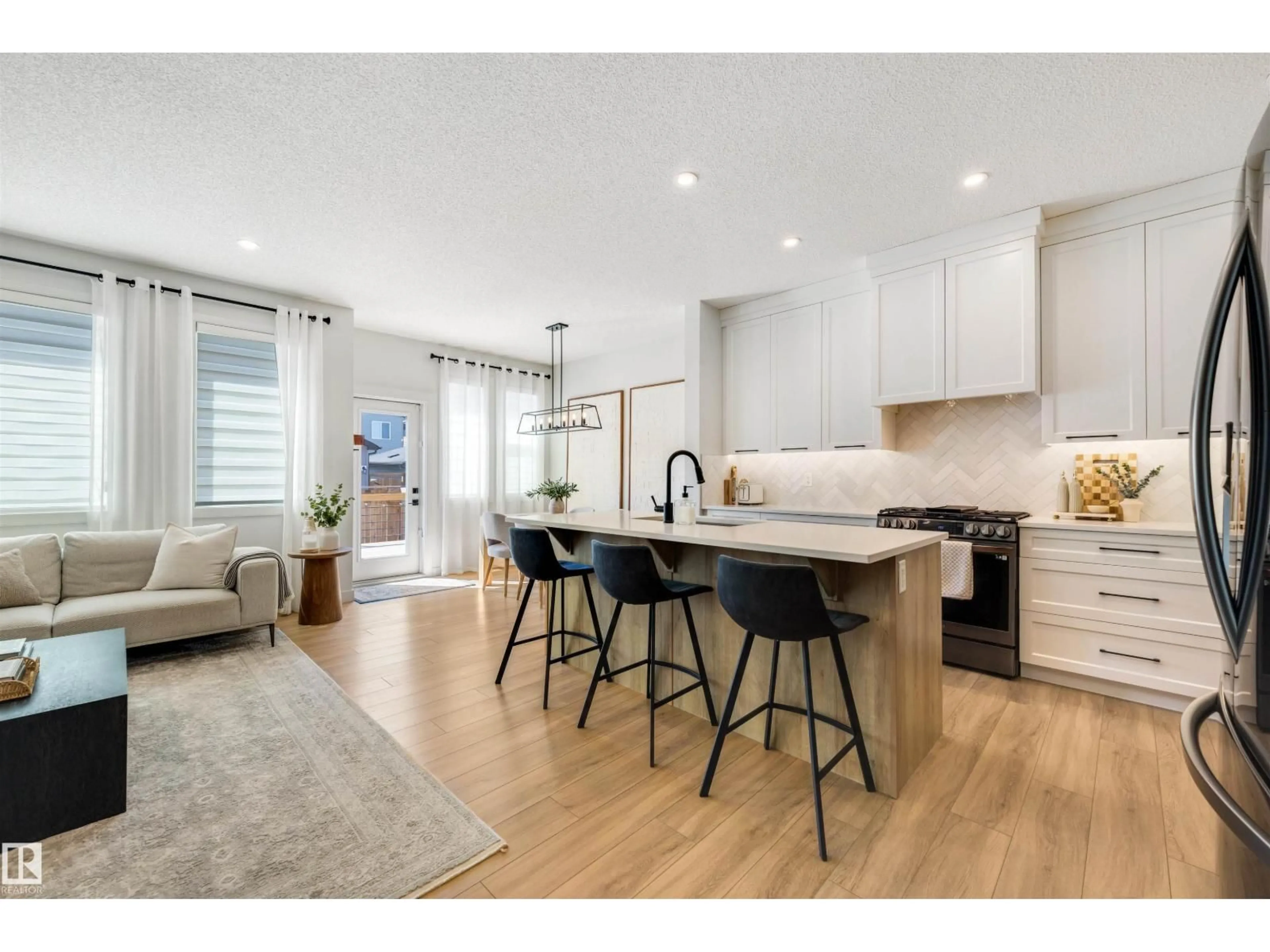 Open concept kitchen, unknown for SW - 11987 34 AV, Edmonton Alberta T6W4Y2