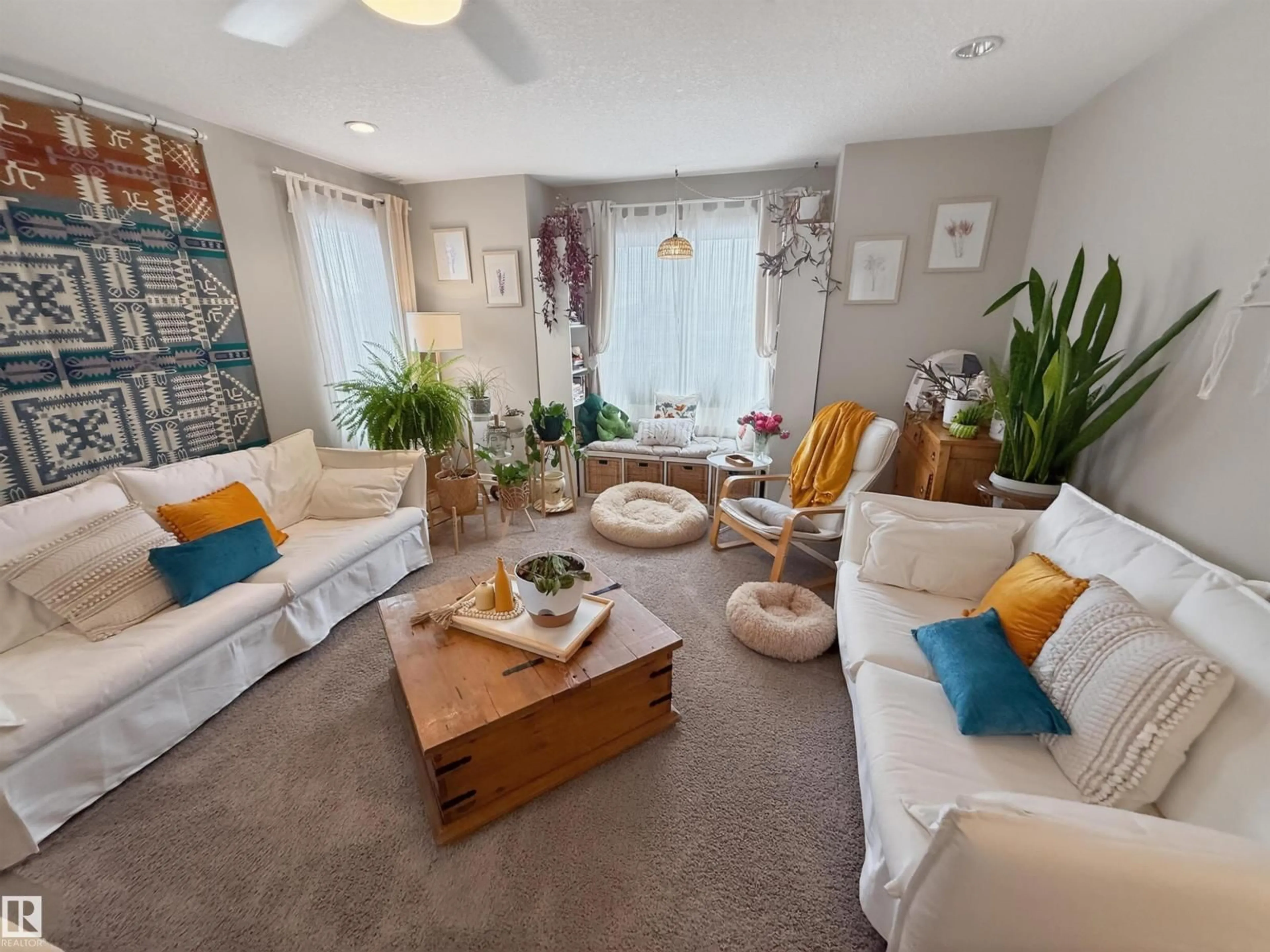 Living room with furniture, unknown for 23 DILLWORTH CR, Spruce Grove Alberta T7X0E6