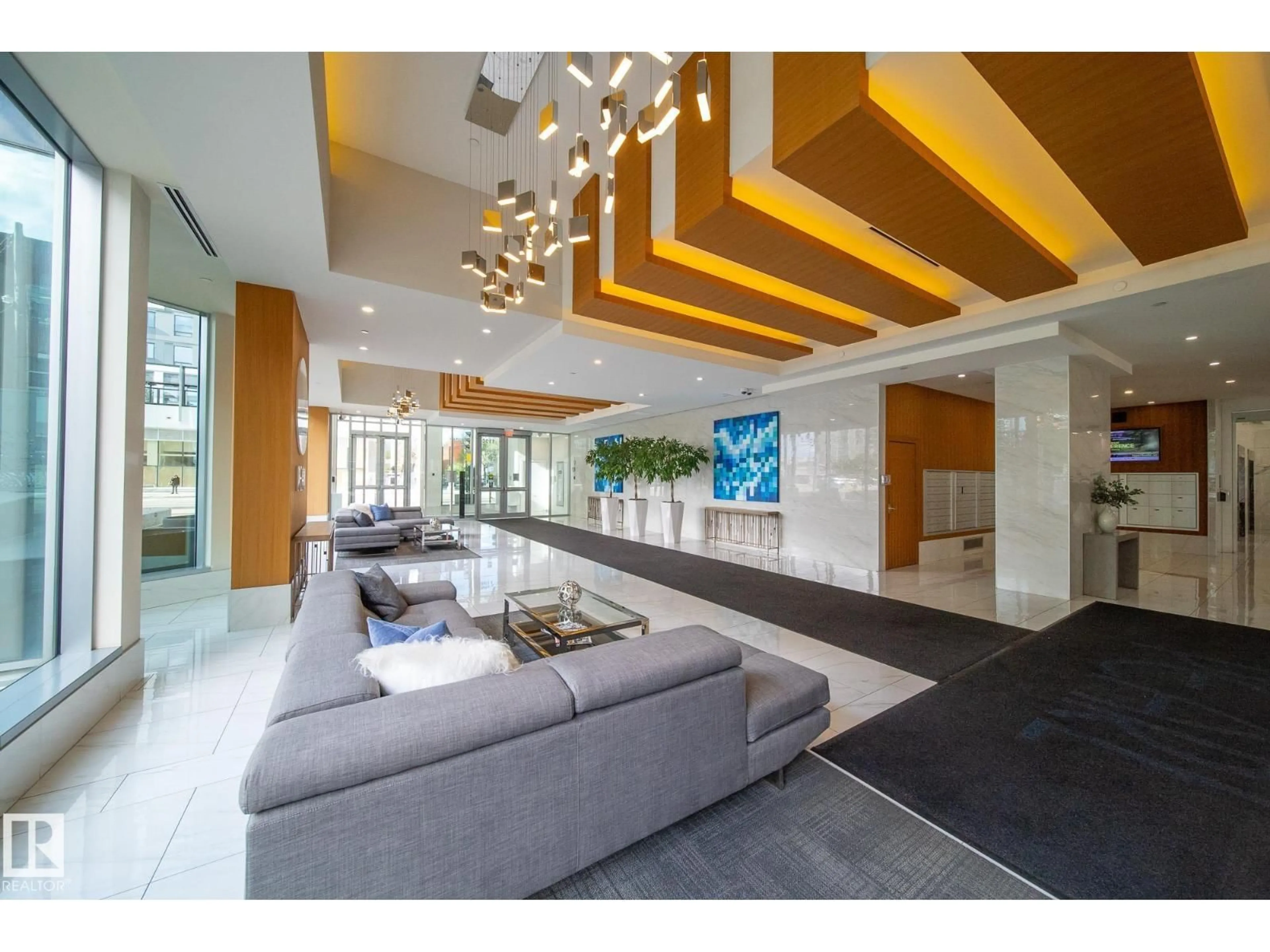 Indoor foyer for 1901 JASPER AV, Edmonton Alberta T5K0P1