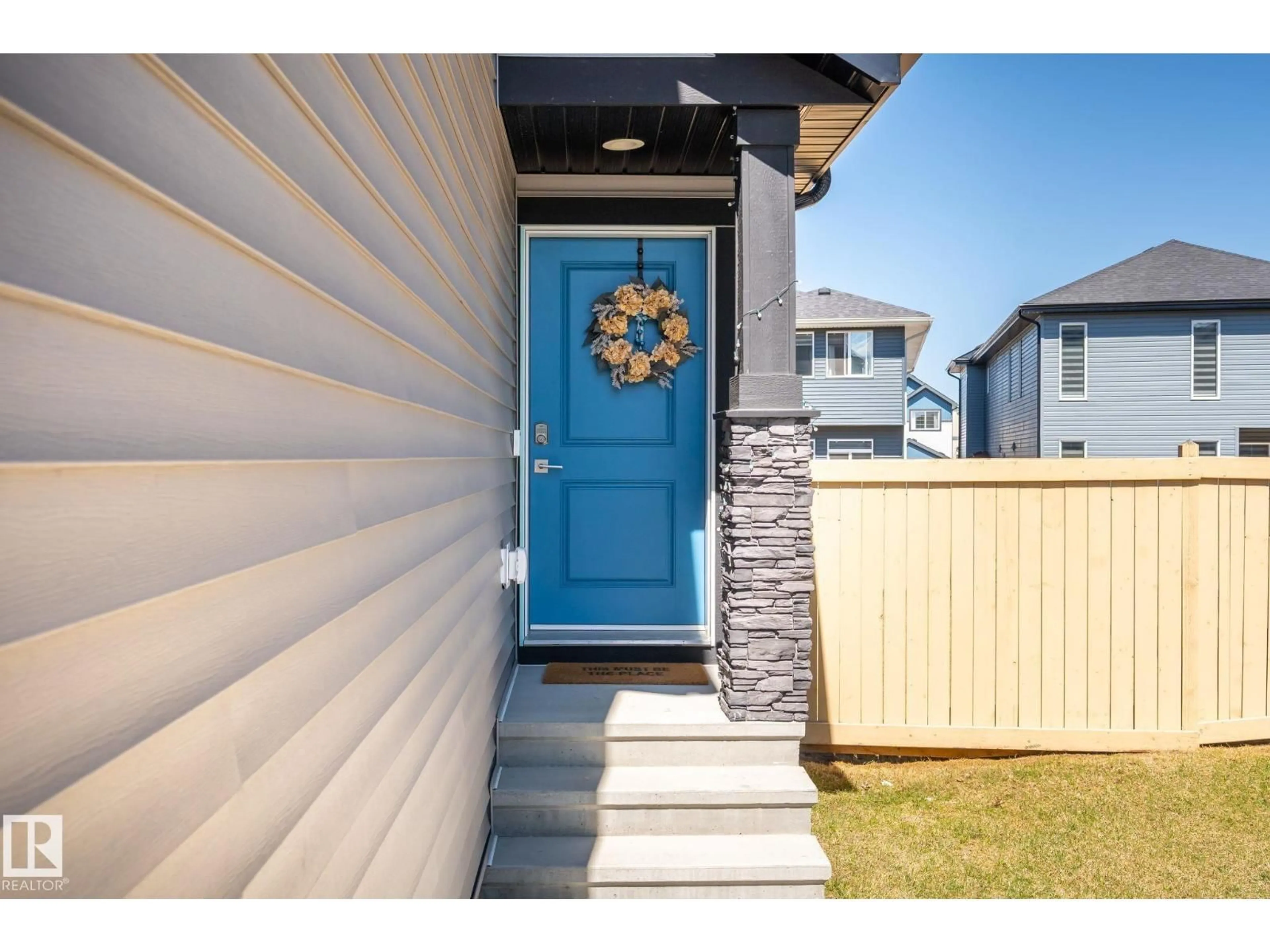 Indoor entryway for SW - 5142 23A AV, Edmonton Alberta T6X3A5