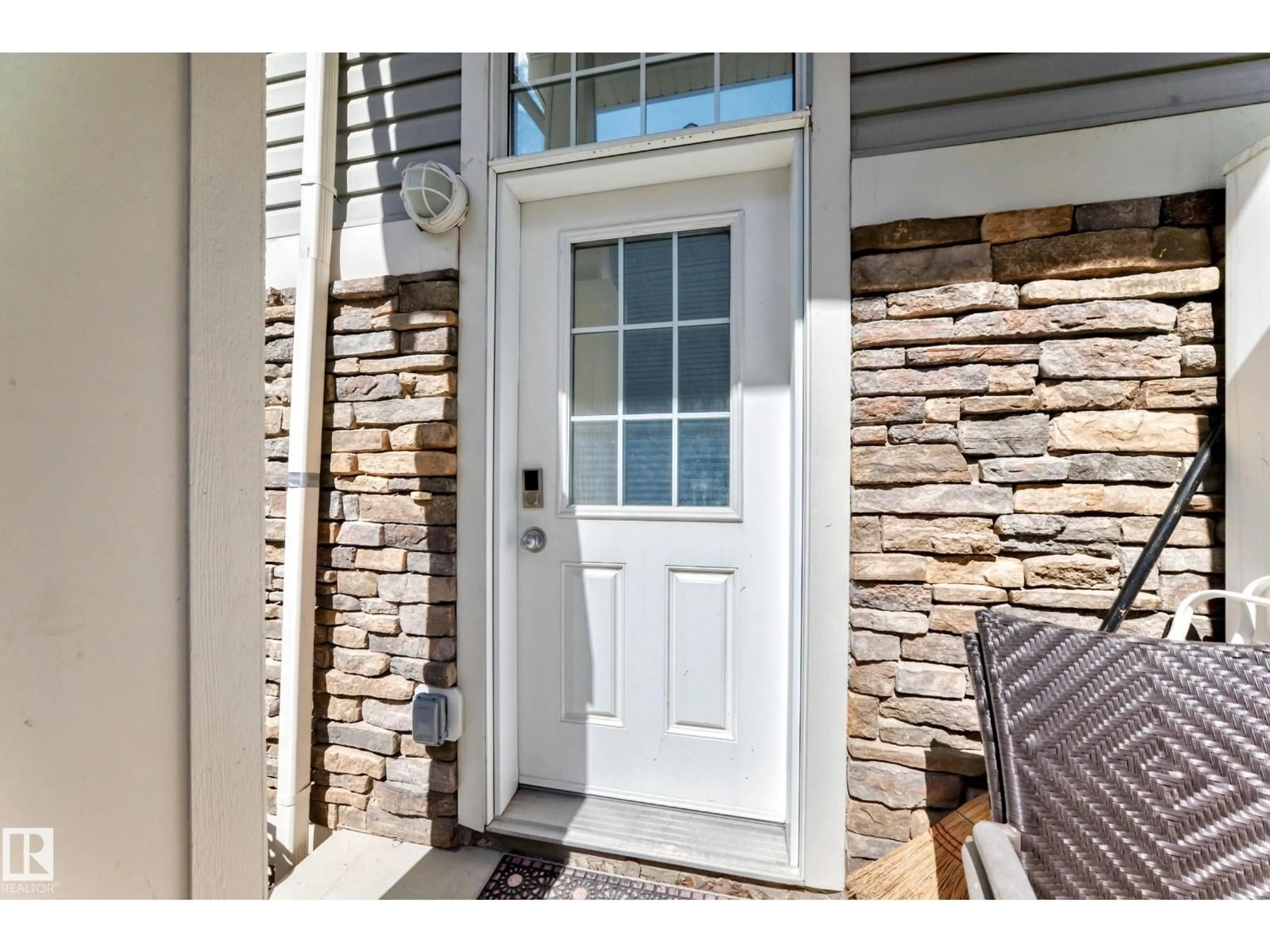 Indoor entryway for #45 - 4850 TERWILLEGAR CM, Edmonton Alberta T6R0T6