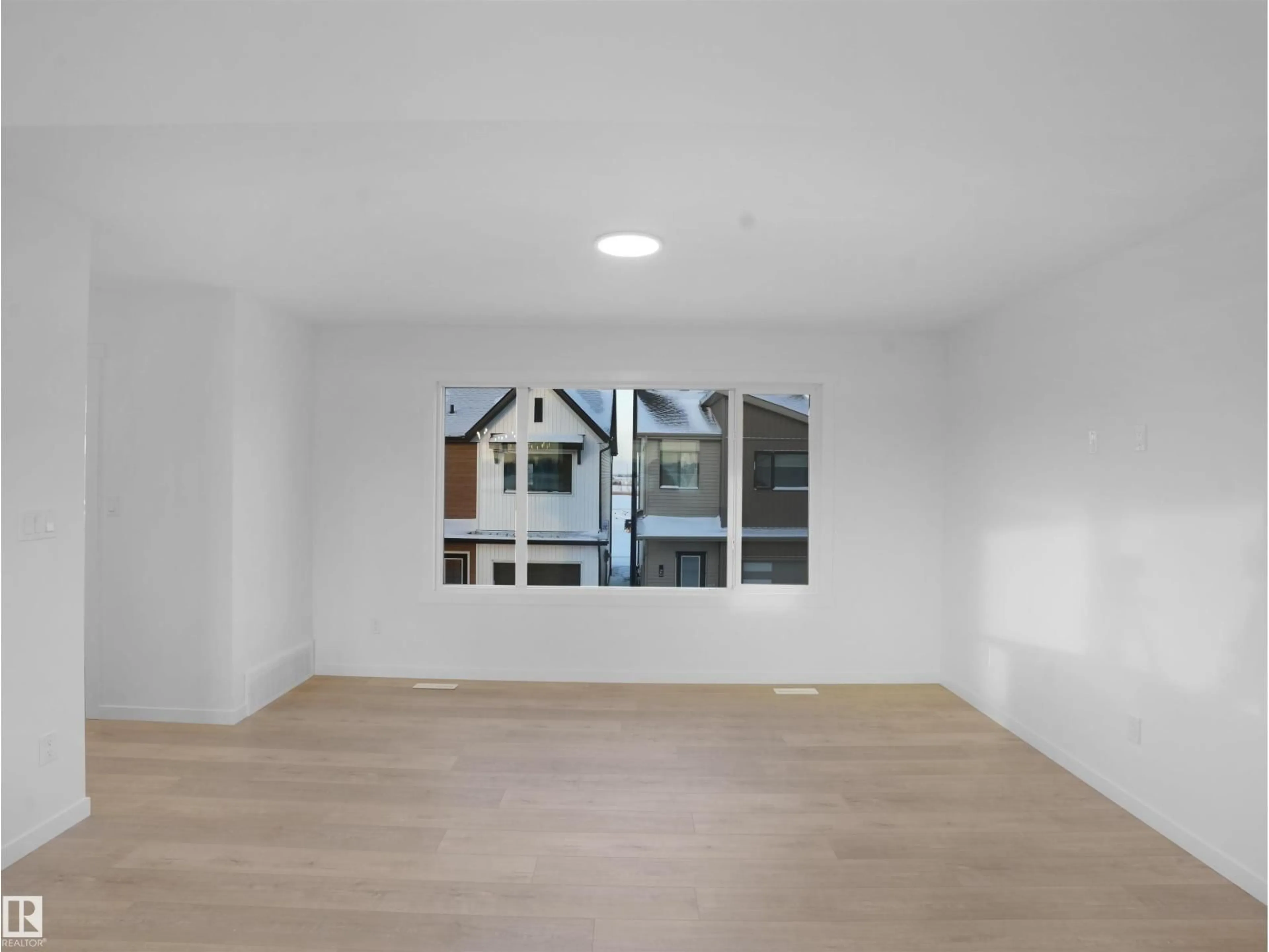 A pic of a room for #11 - 1430 ASTER WY, Edmonton Alberta T6T2N8