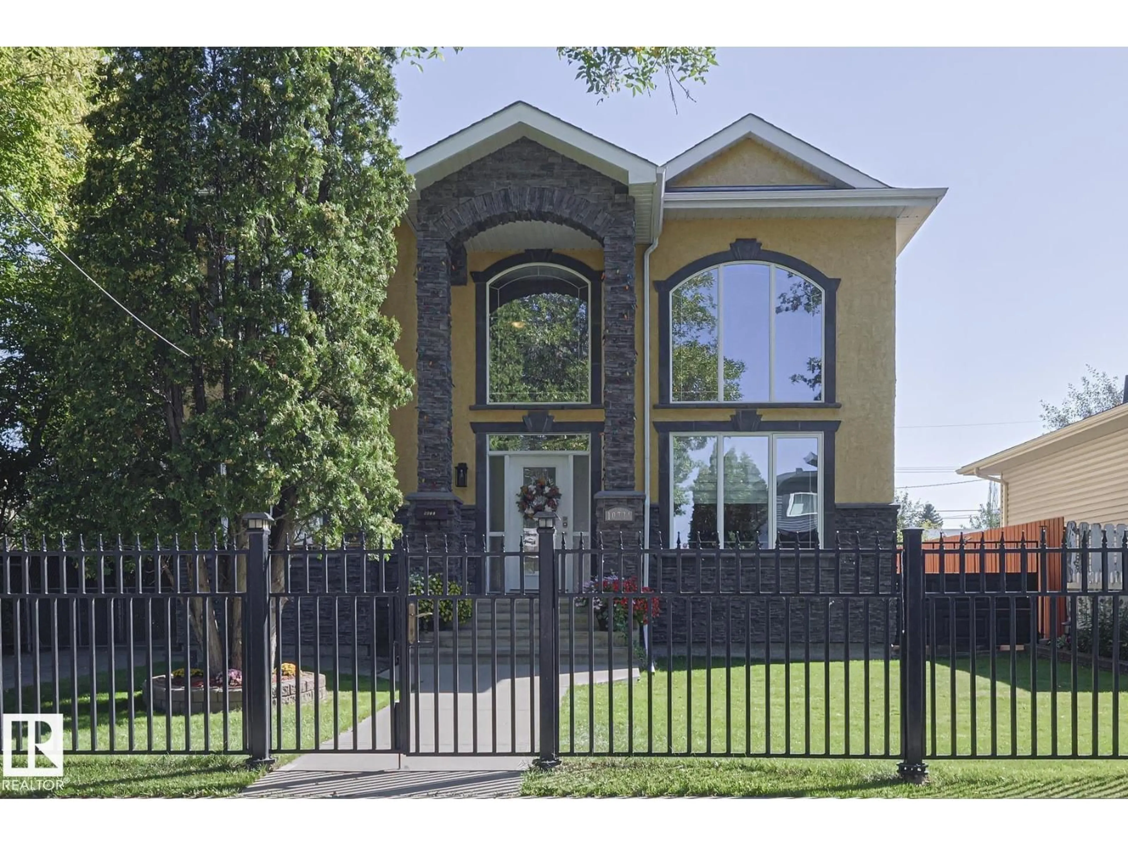 Unknown for NW - 10731 150 ST, Edmonton Alberta T5P1R4