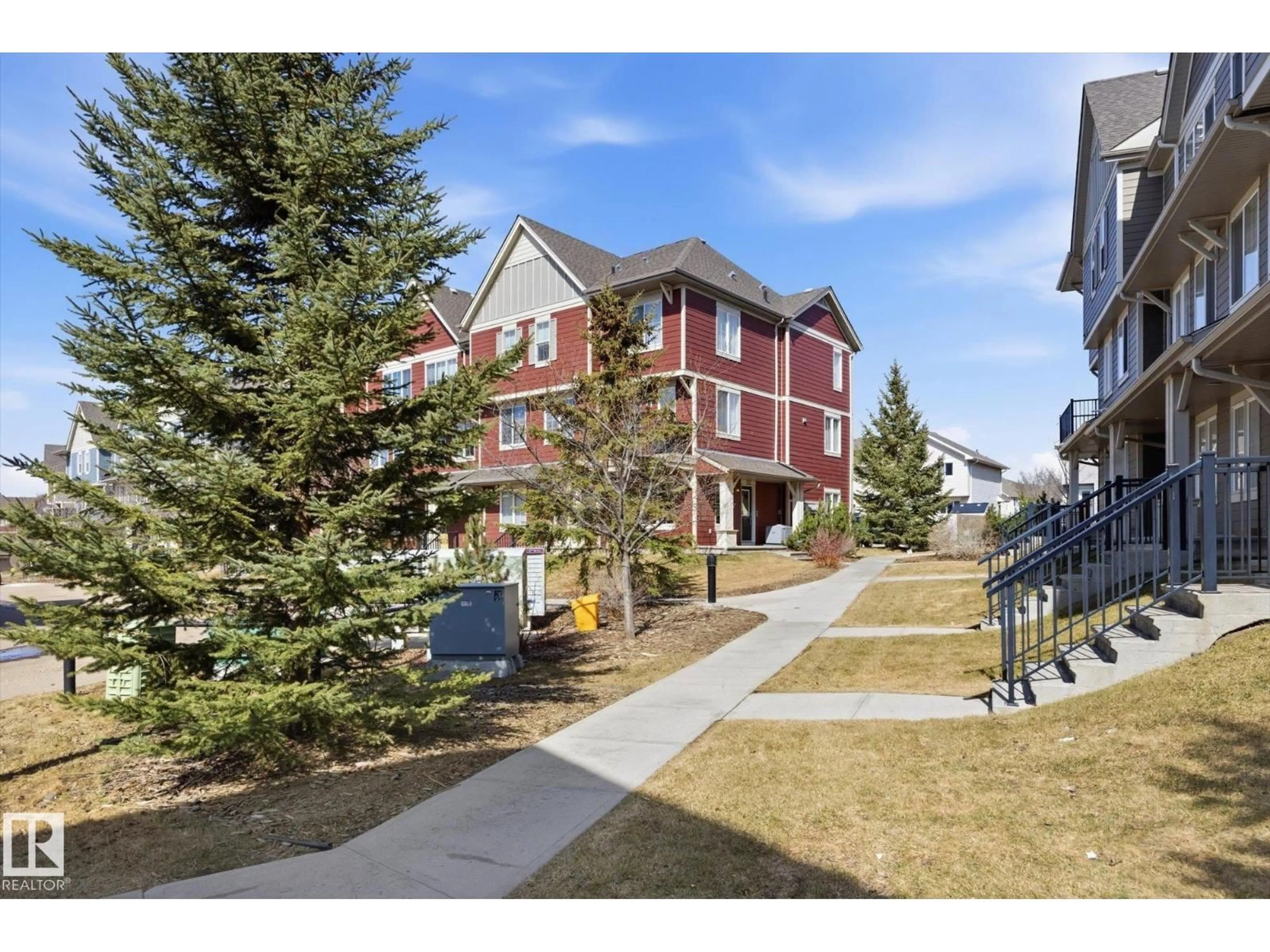 A pic from outside/outdoor area/front of a property/back of a property/a pic from drone, street for 153 - 603 WATT BV, Edmonton Alberta T6X0P3