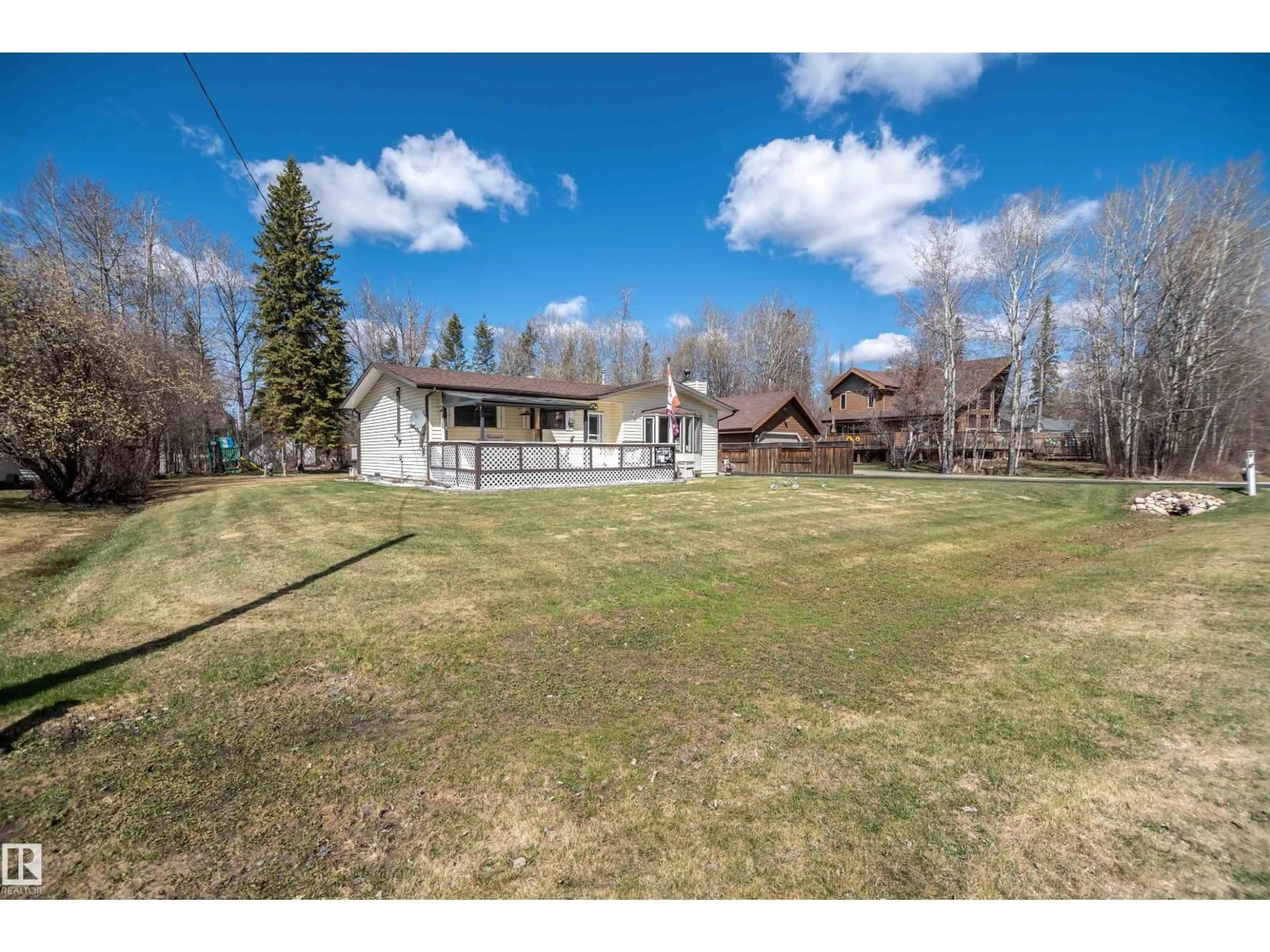 A pic from outside/outdoor area/front of a property/back of a property/a pic from drone, mountain view for 4828 48 ST, Rural Lac Ste. Anne County Alberta T0E0A0