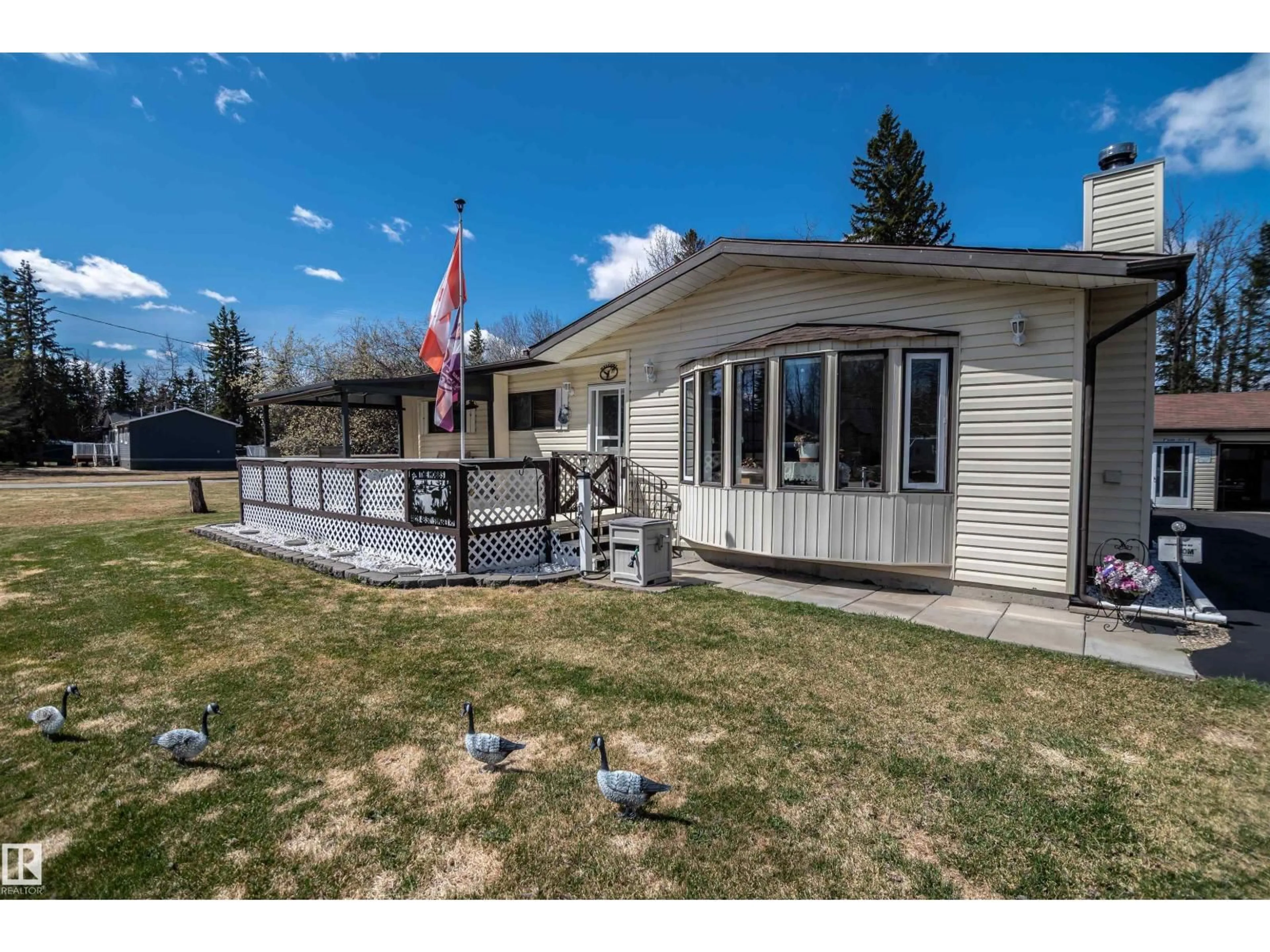 Unknown for 4828 48 ST, Rural Lac Ste. Anne County Alberta T0E0A0