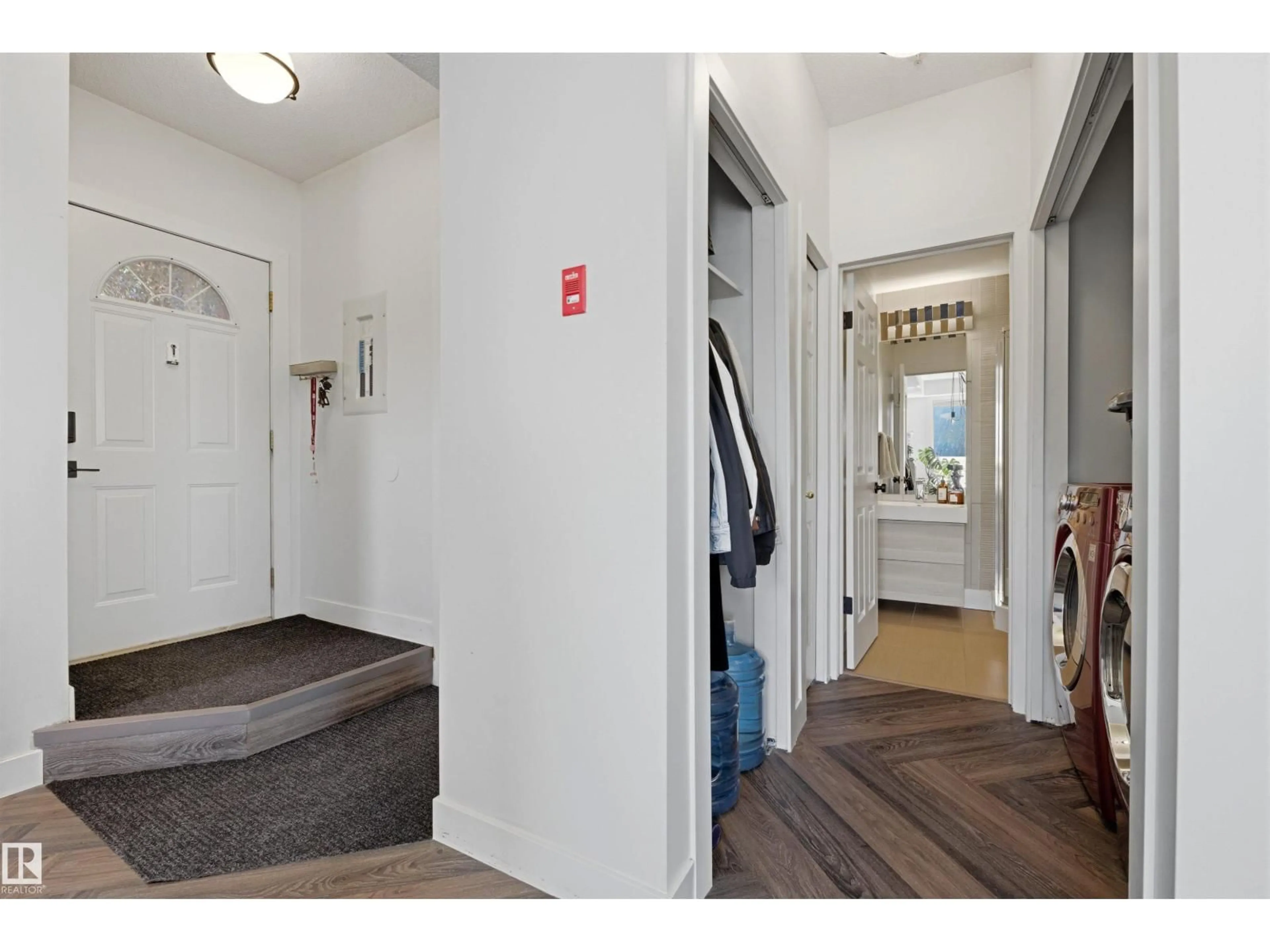 Indoor entryway for #101 - 8108 109 ST NW, Edmonton Alberta T6G2V7